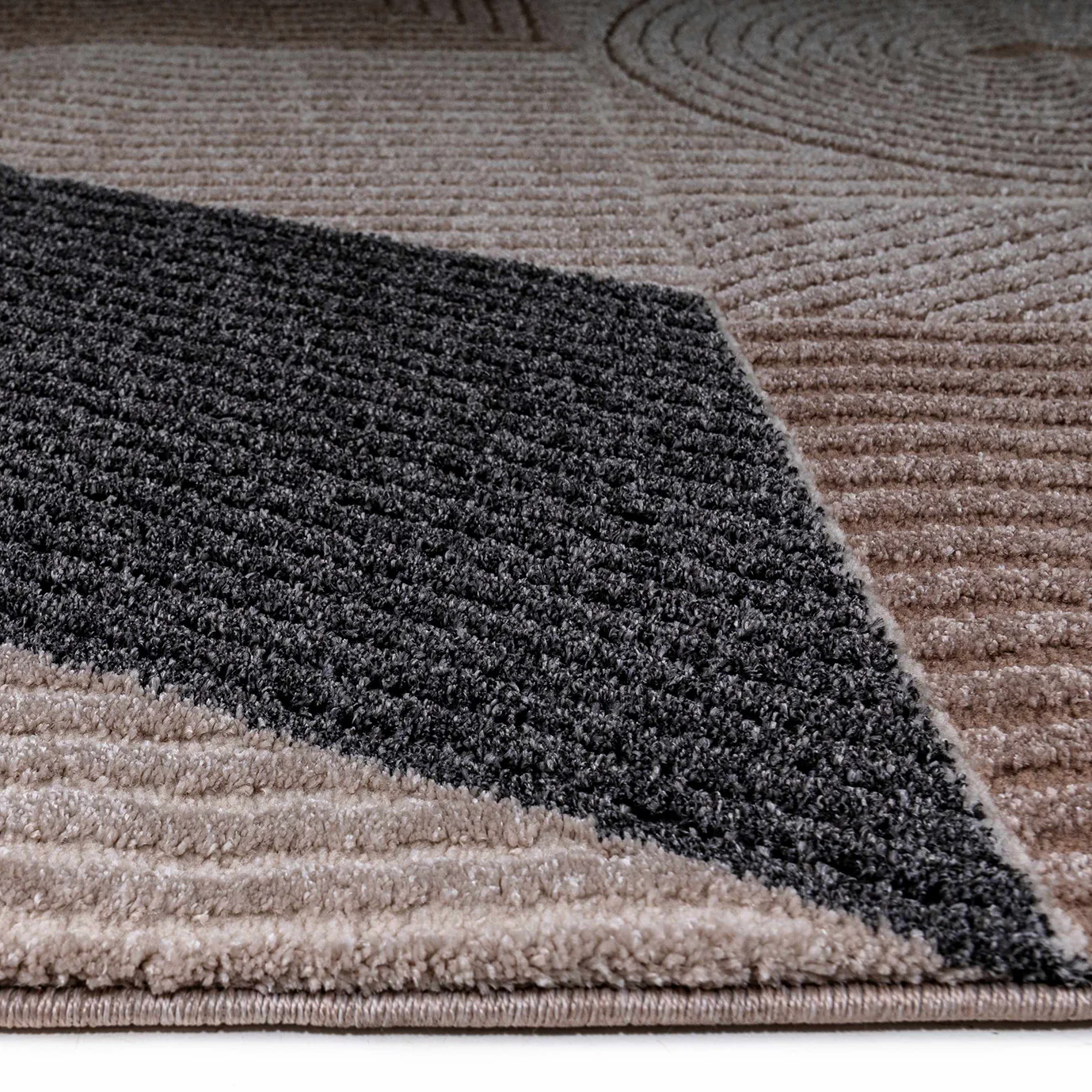 Quimby Textured Geometric Design Rug - Image 4
