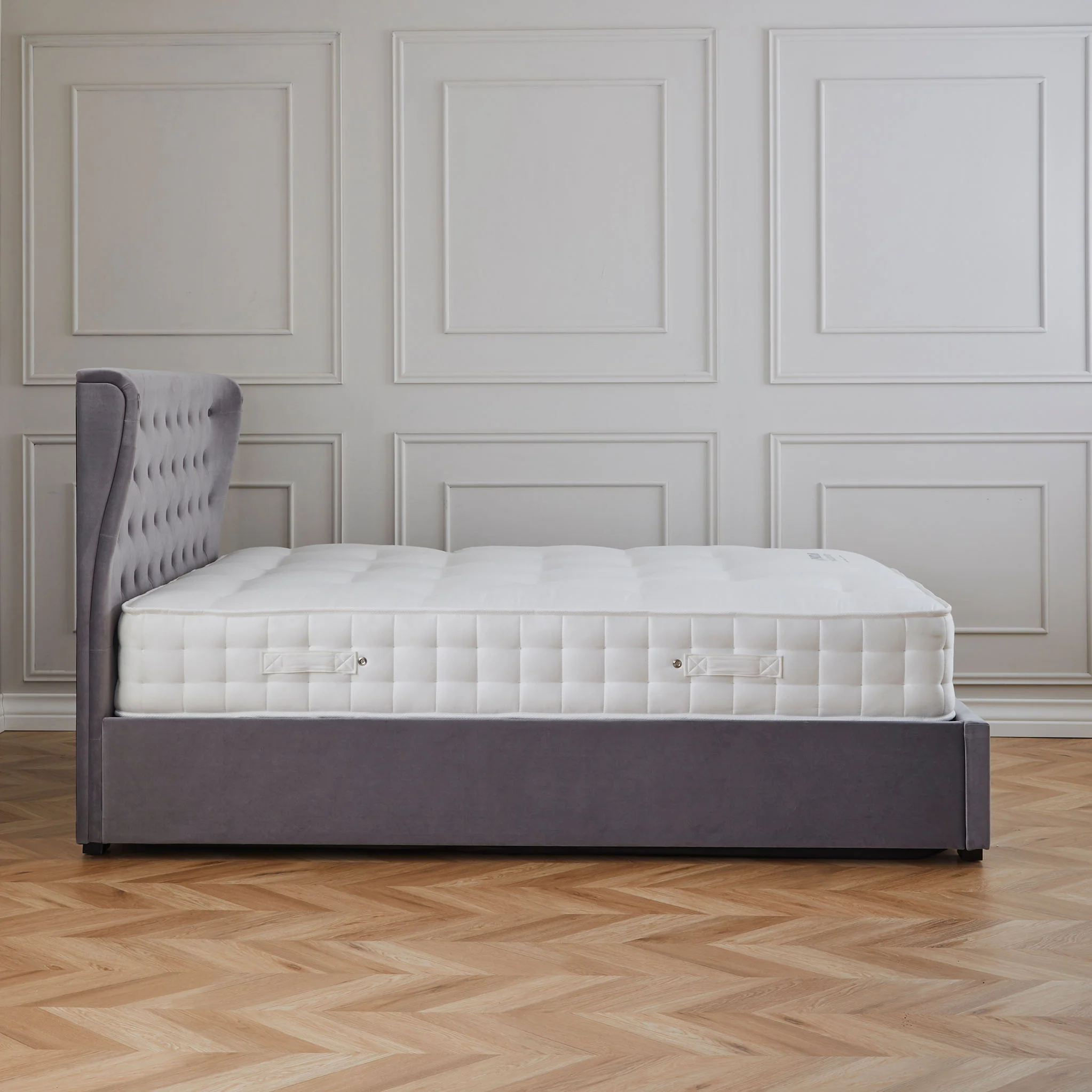 Richmond Velvet Ottoman Storage Bed Frame - Image 16