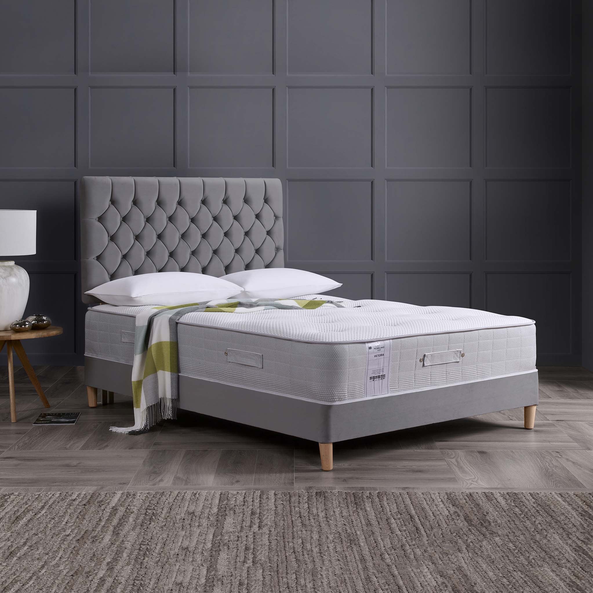 Victoria 1500 Lux Pocket Tufted Mattress By Roseland Sleep - Image 3
