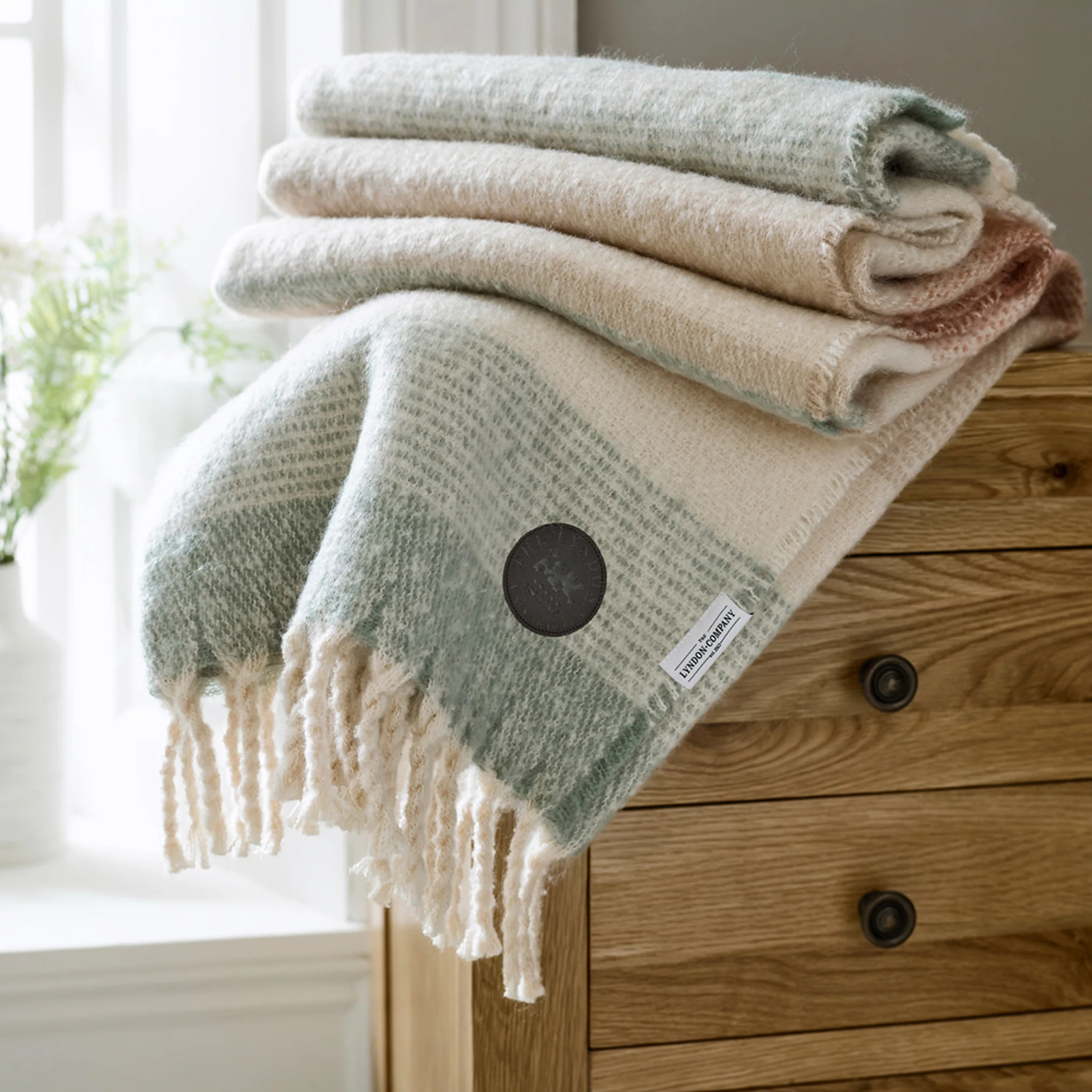 Rossendale Throw - Image 2