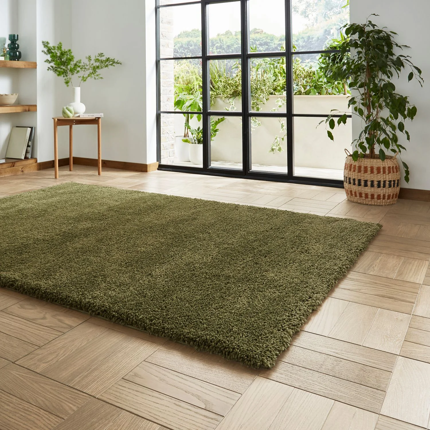 Roswell Stain Resistant Shaggy Rug - Image 108