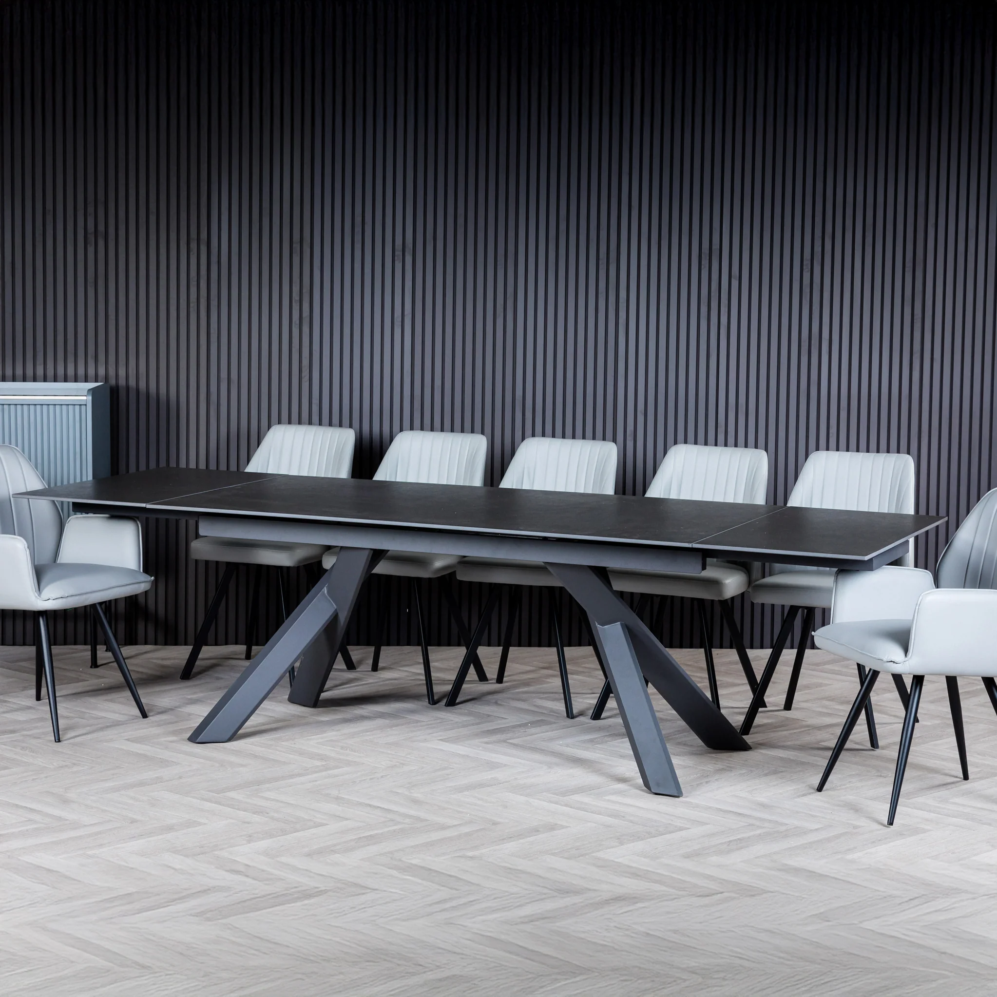 Salma 180-280cm Extending Ceramic Dining Table - Image 7