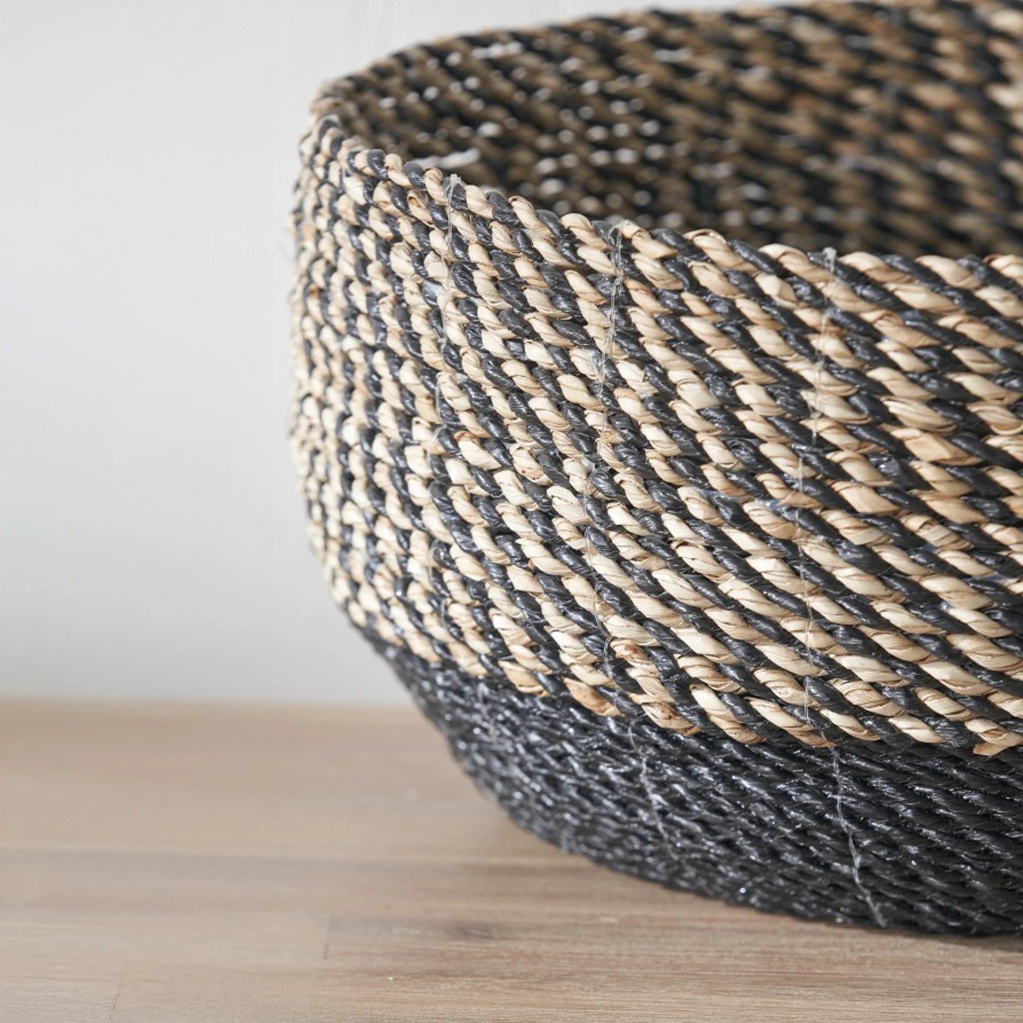 Seagrass Natural and Black Round Baskets Set of 2 - Image 3