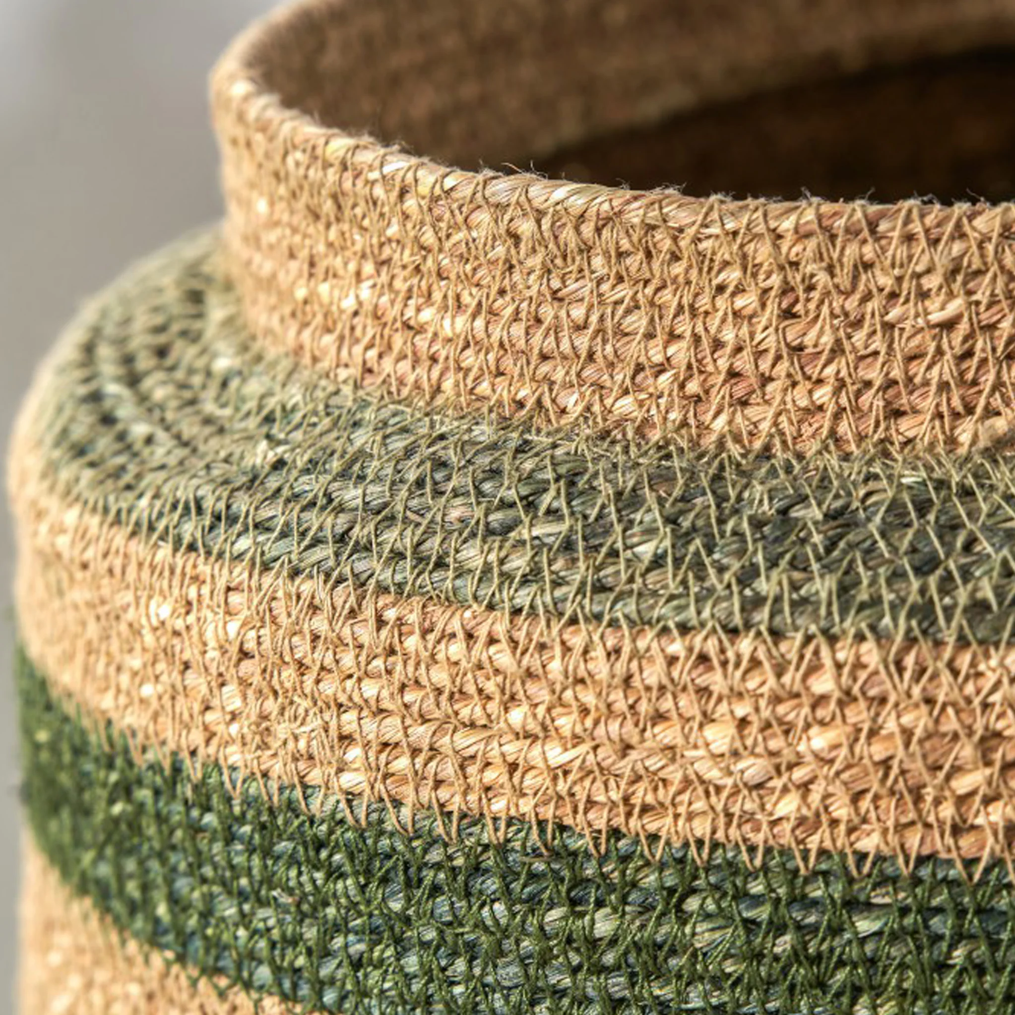 Seagrass Stripe Round Basket - Image 9