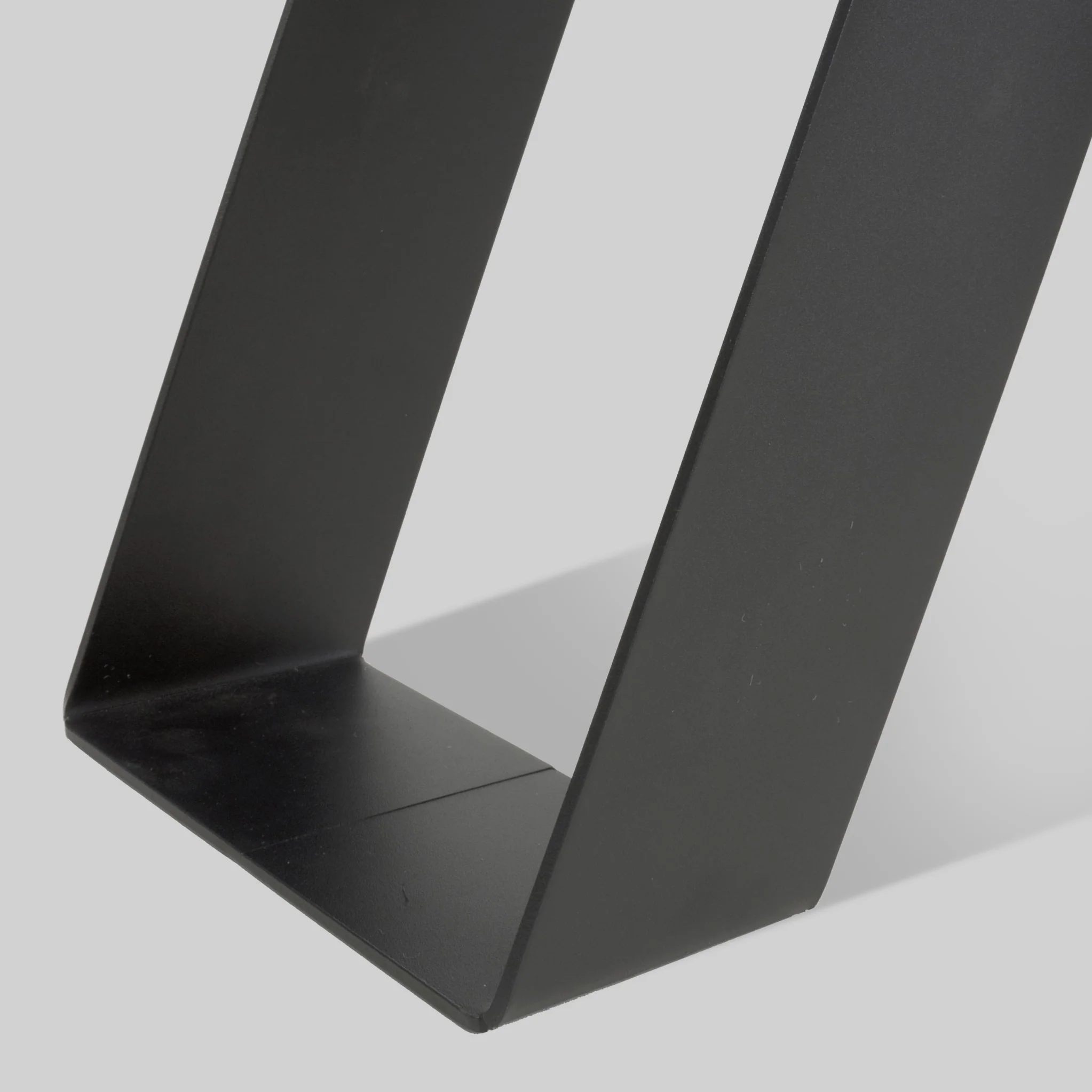 Shahena Console Table - Image 5