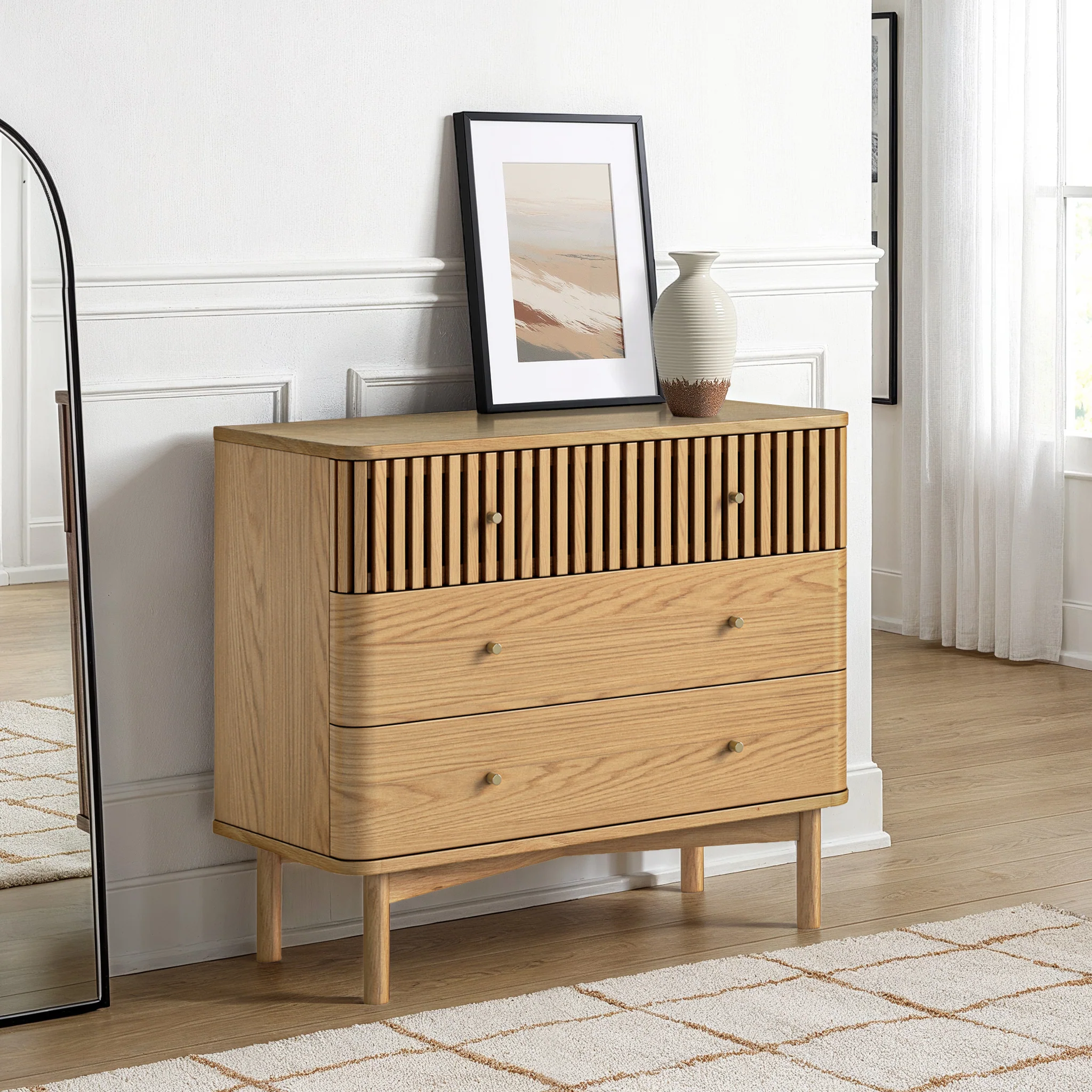 Shorwell Oak Slatted 3 Drawer Chest - Image 2