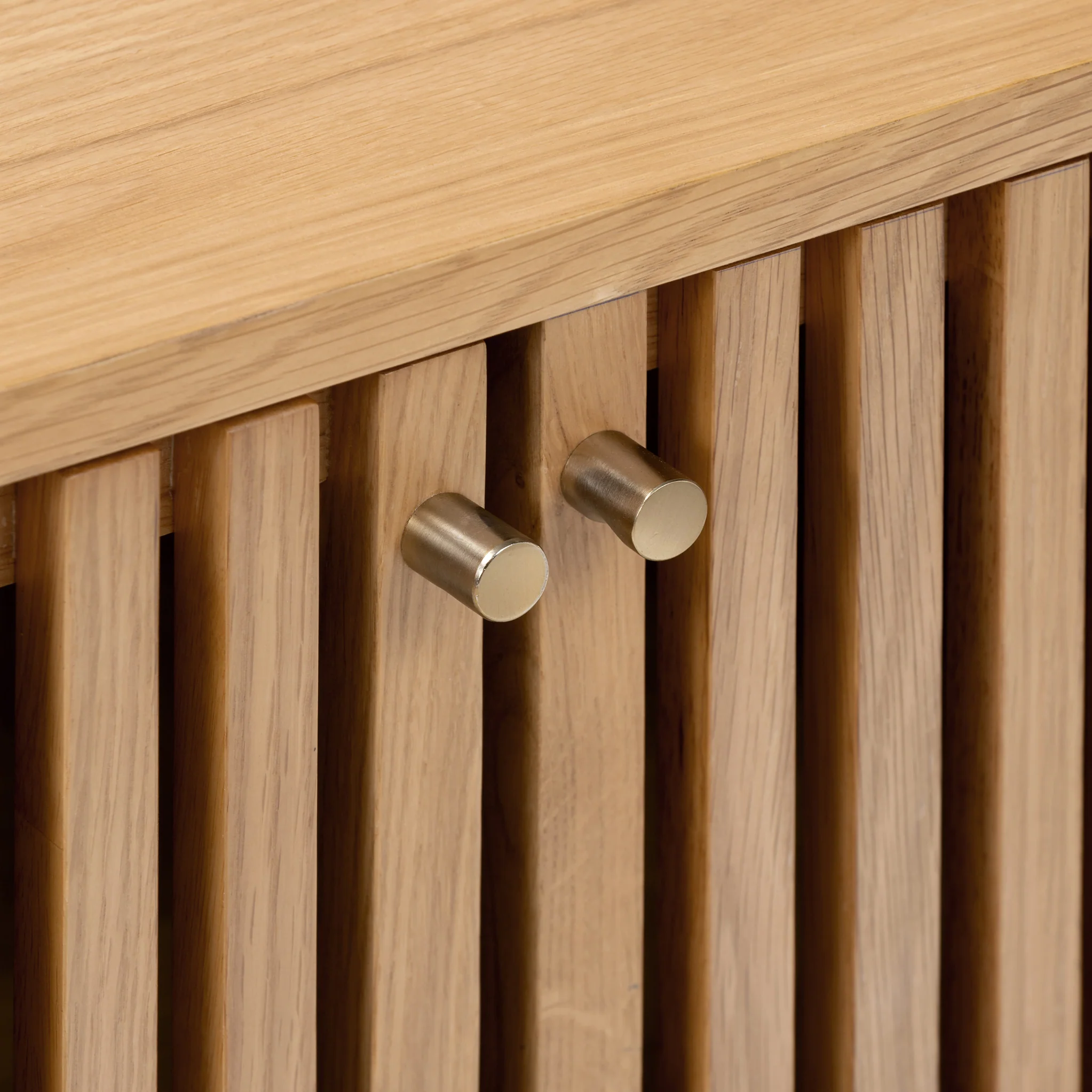Shorwell Oak Slatted Corner TV Unit - Image 7
