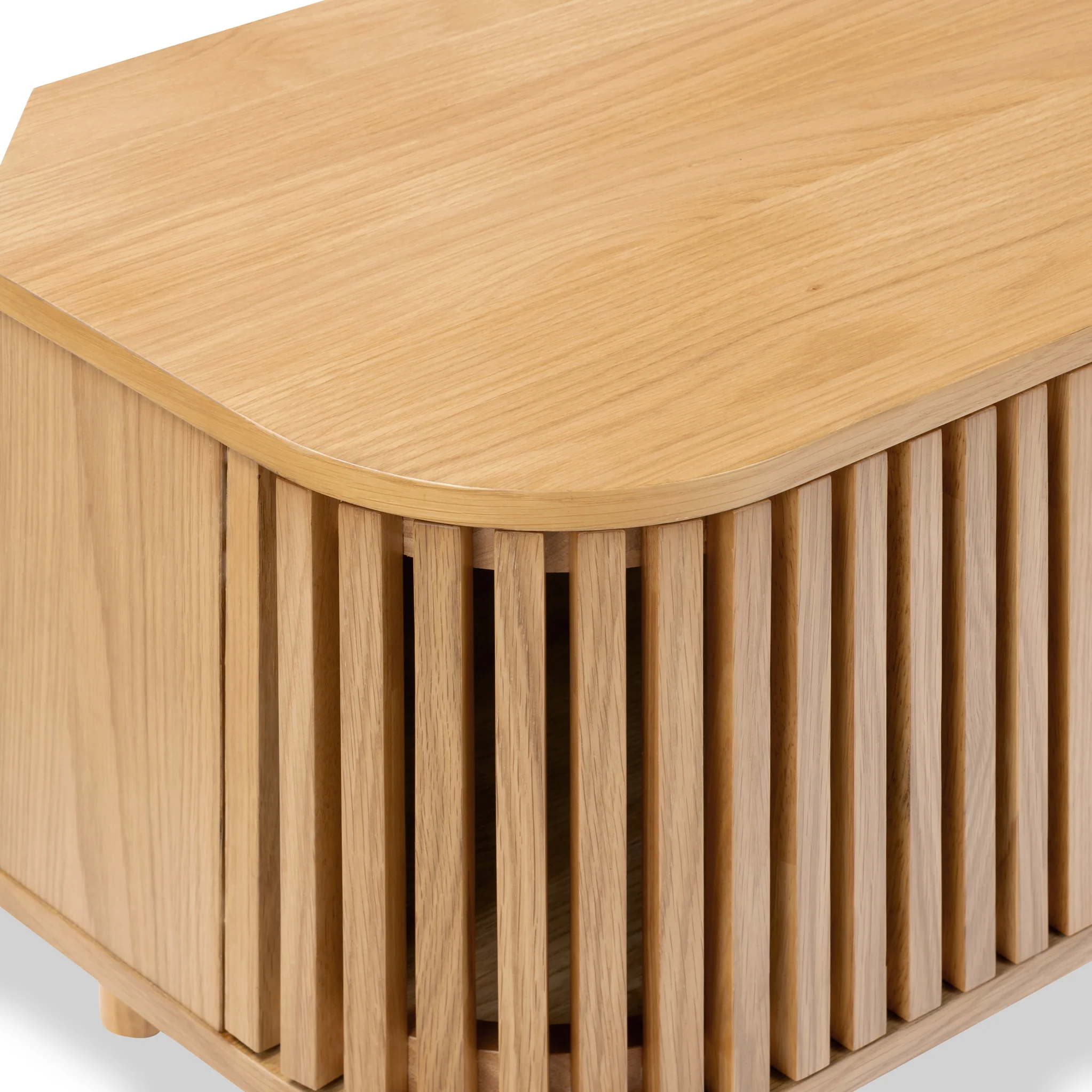 Shorwell Oak Slatted Corner TV Unit - Image 9