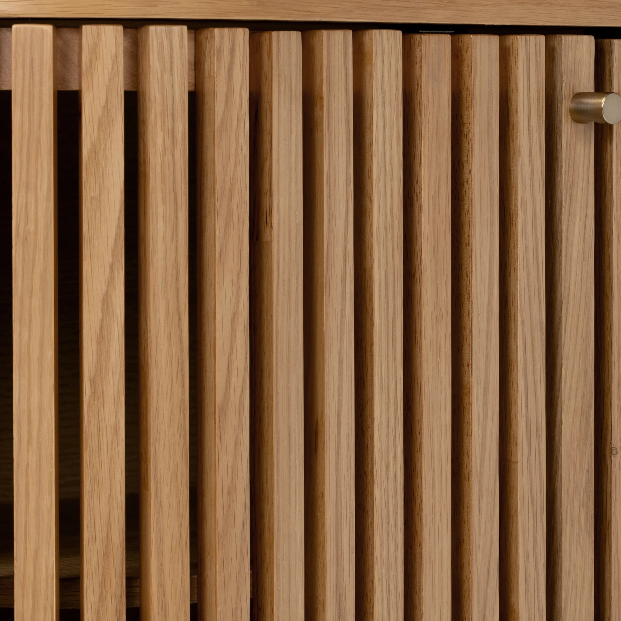 Shorwell Oak Slatted Cupboard - Image 10