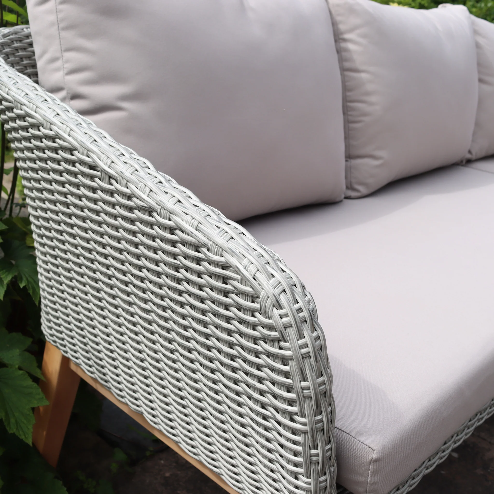 Sol 5 Seater Corner Lounge Set with Square Coffee Table - Image 4