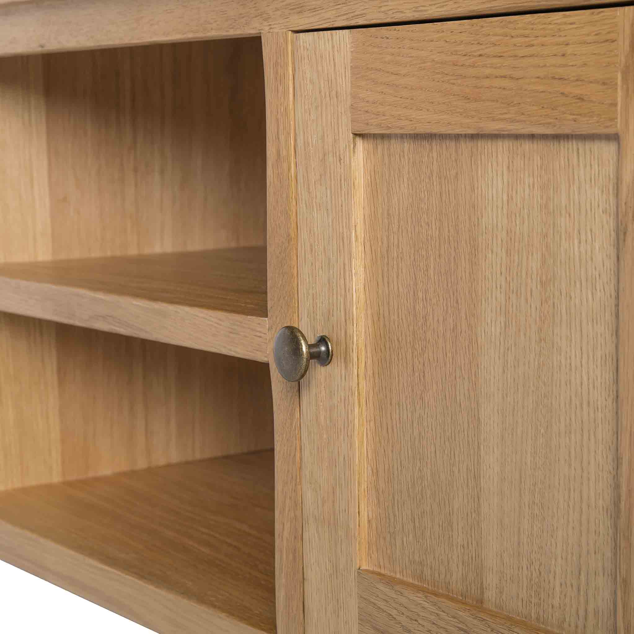 Surrey Oak 120cm TV Stand - Image 11