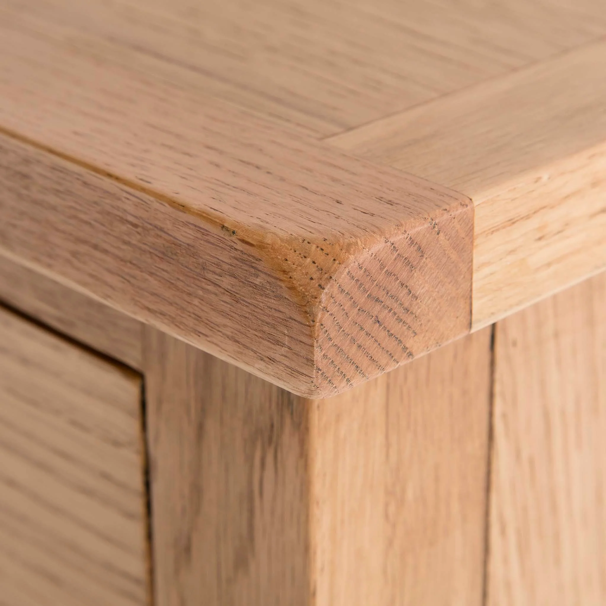 Surrey Oak 5 Drawer Tallboy Chest - Image 8