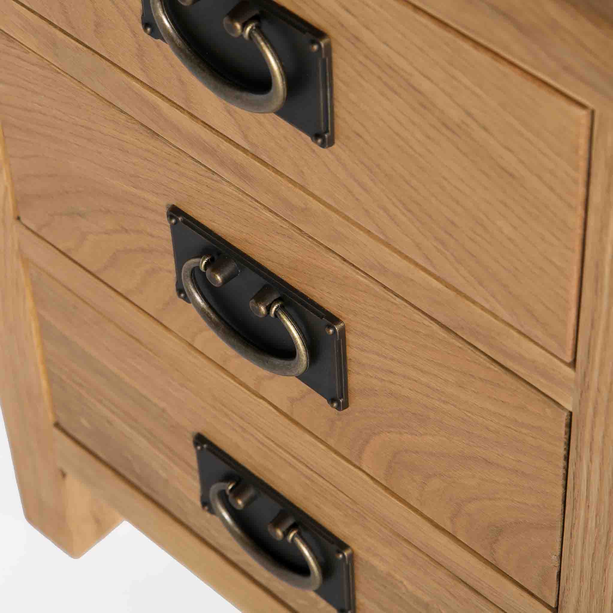 Surrey Oak Bedside Table - Image 11
