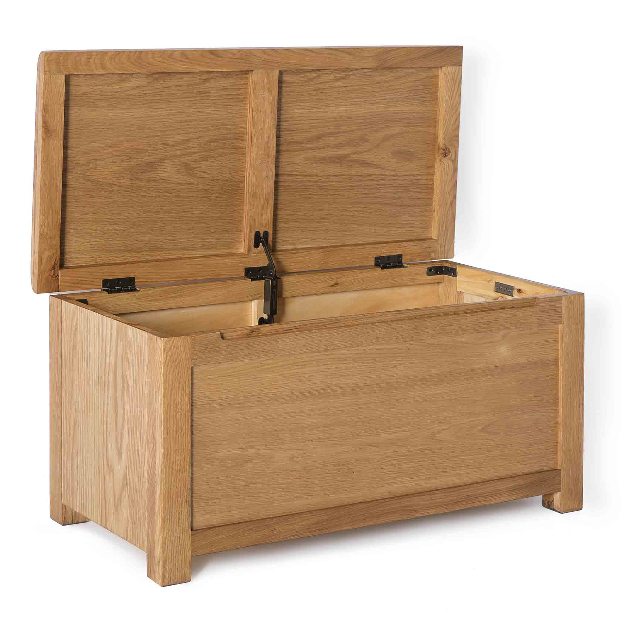 Surrey Oak Blanket Box - Image 5