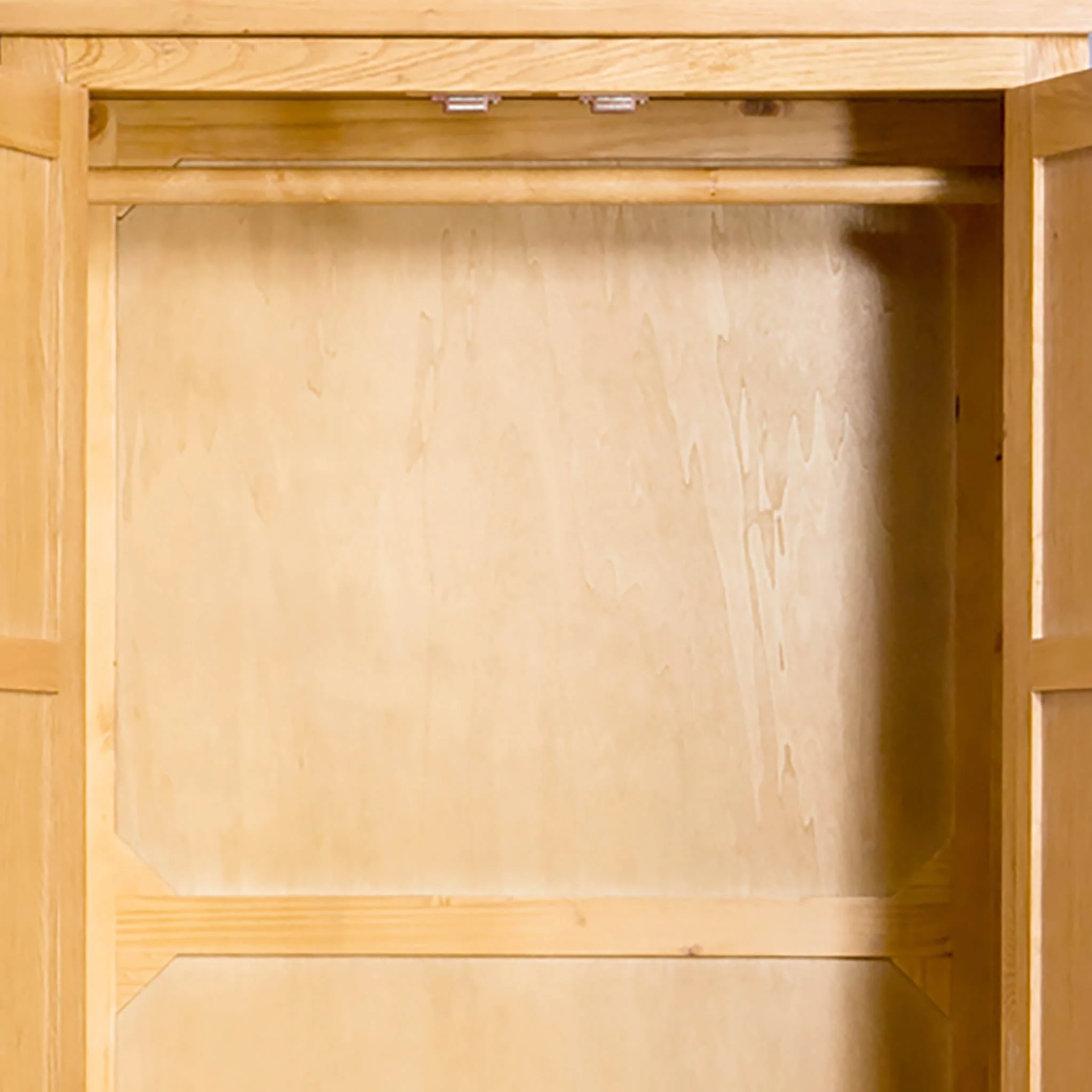 Surrey Oak Double Wardrobe & Drawer - Image 7