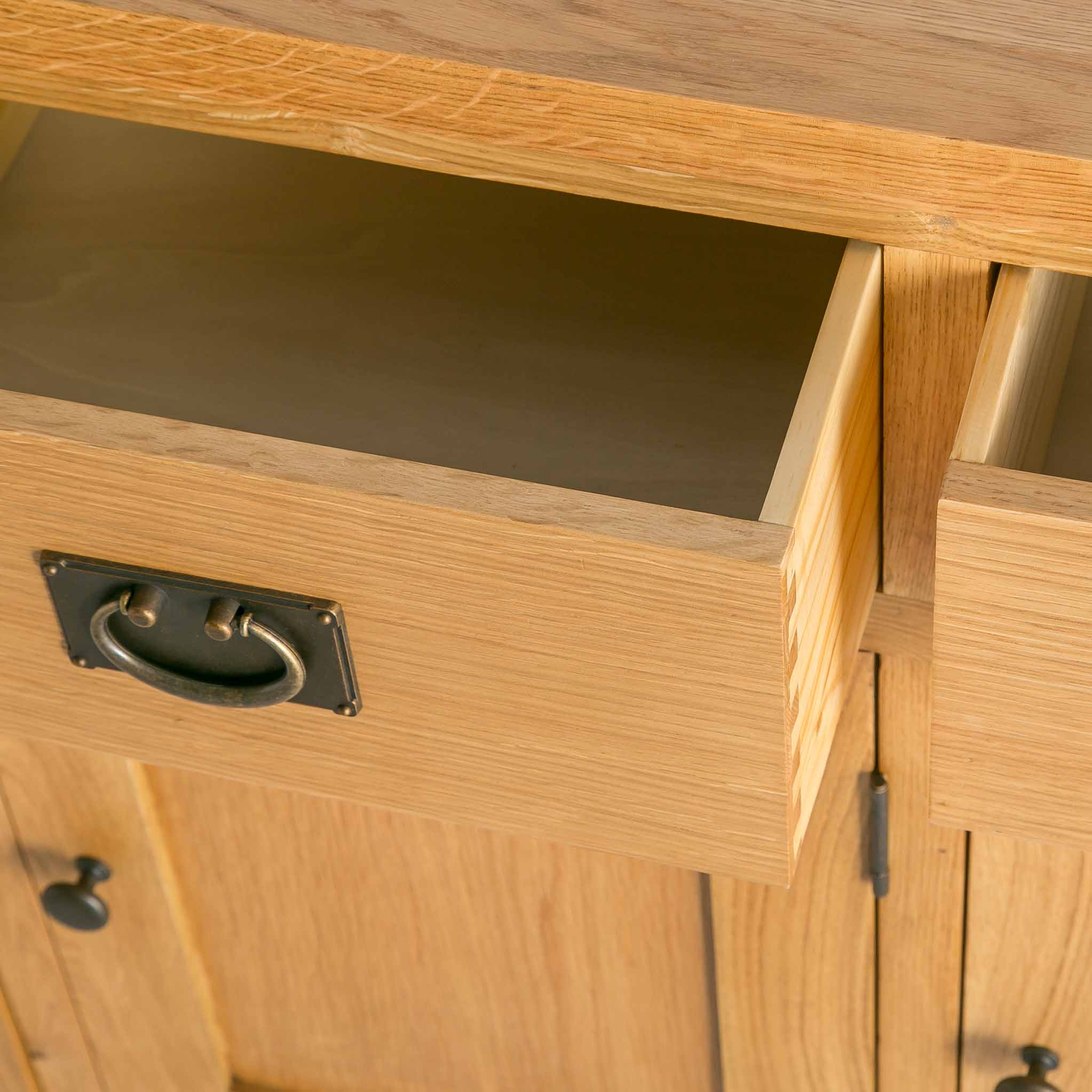 Surrey Oak Large Sideboard - Image 13
