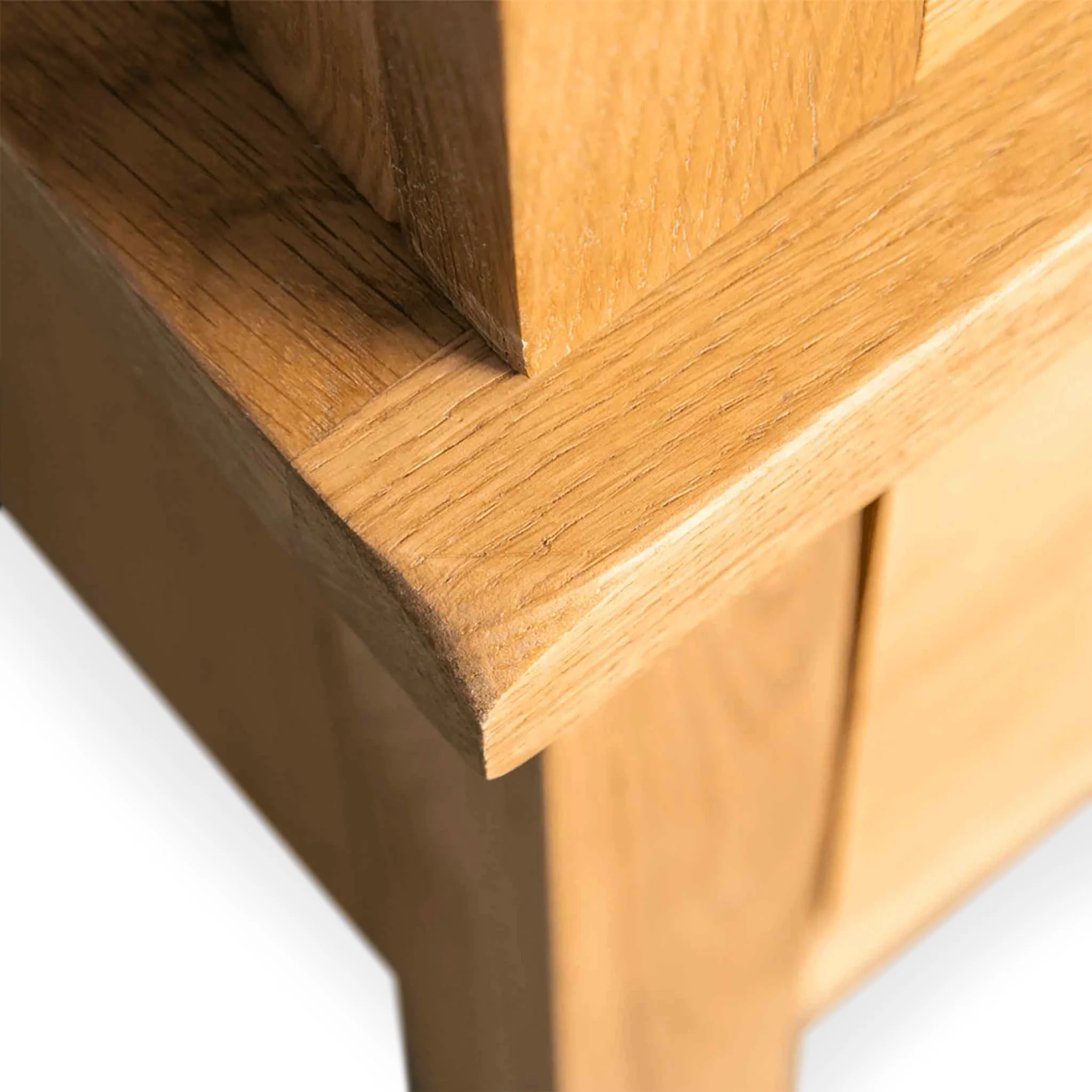 Surrey Oak Triple Wardrobe & Drawers - Image 10