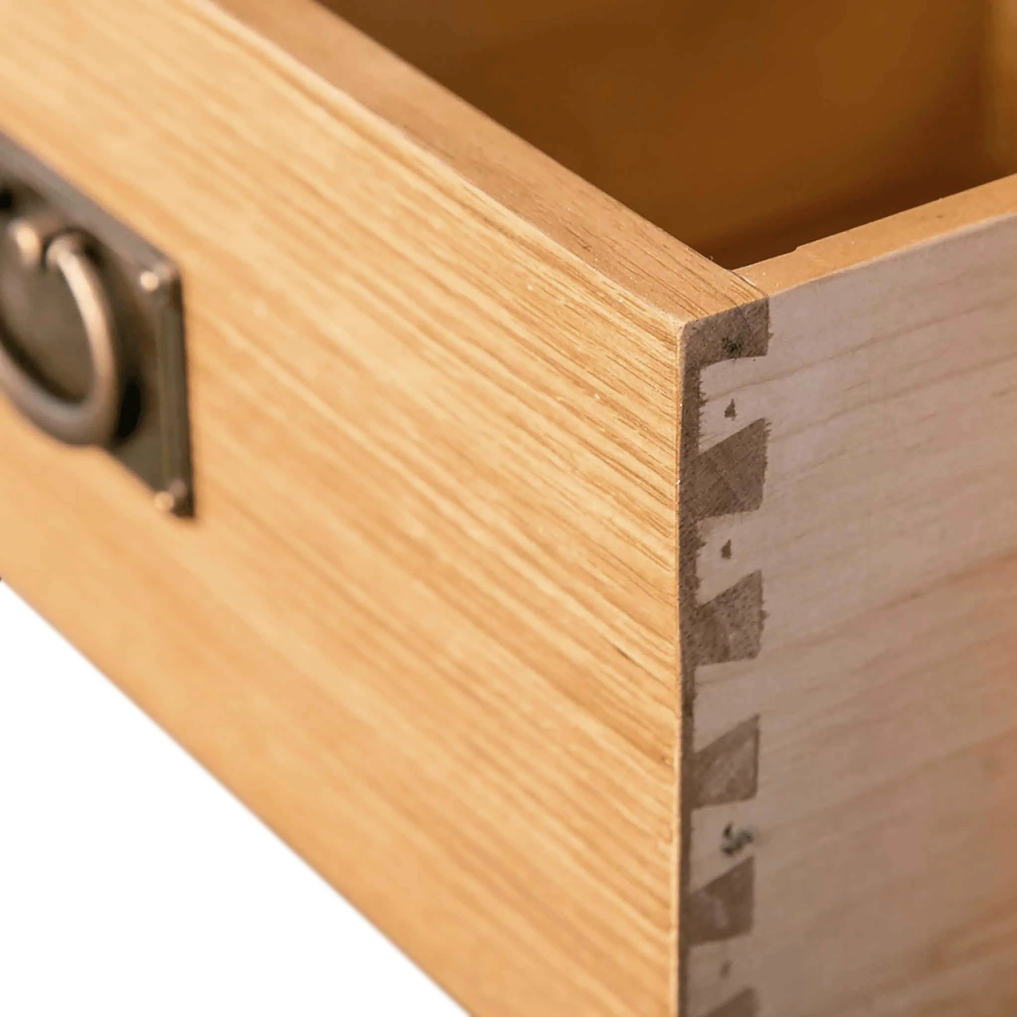 Surrey Oak Triple Wardrobe & Drawers - Image 12