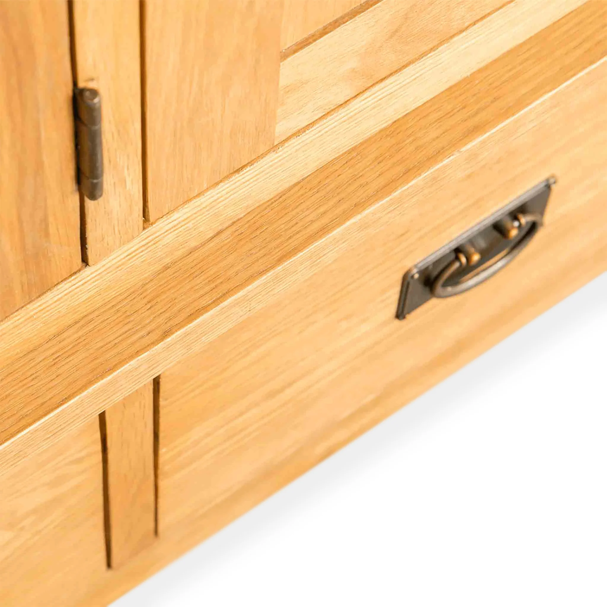 Surrey Oak Triple Wardrobe & Drawers - Image 9