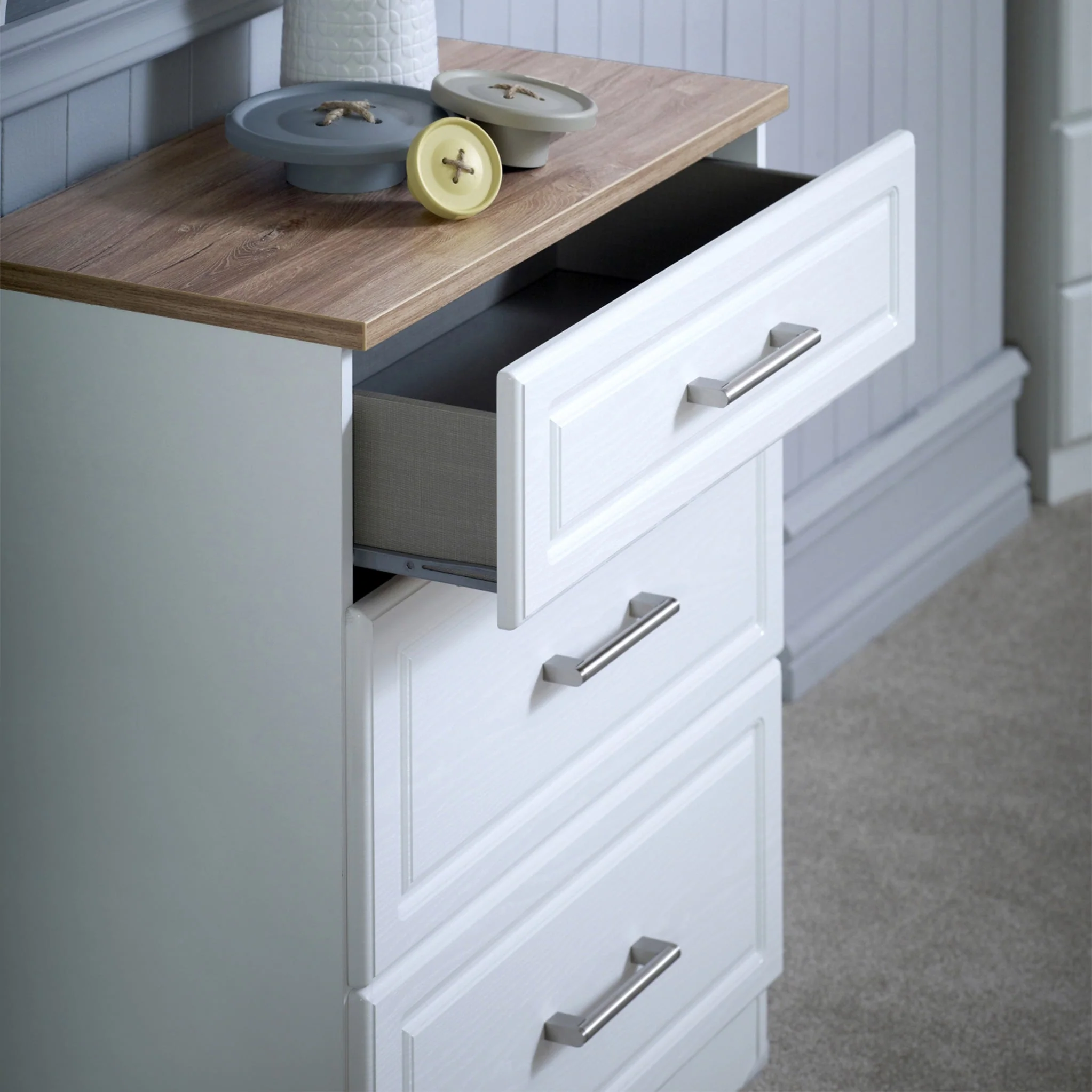 Talland 4 Piece Bedroom Set - Image 4