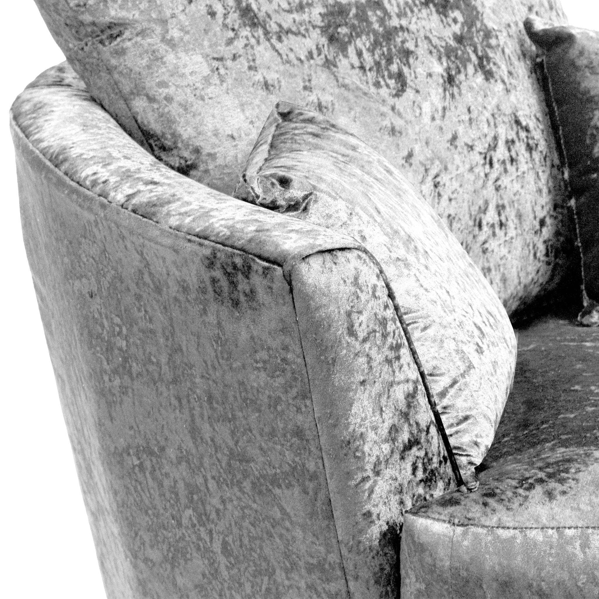 Tamara Crushed Velvet Swivel Chair - Image 6