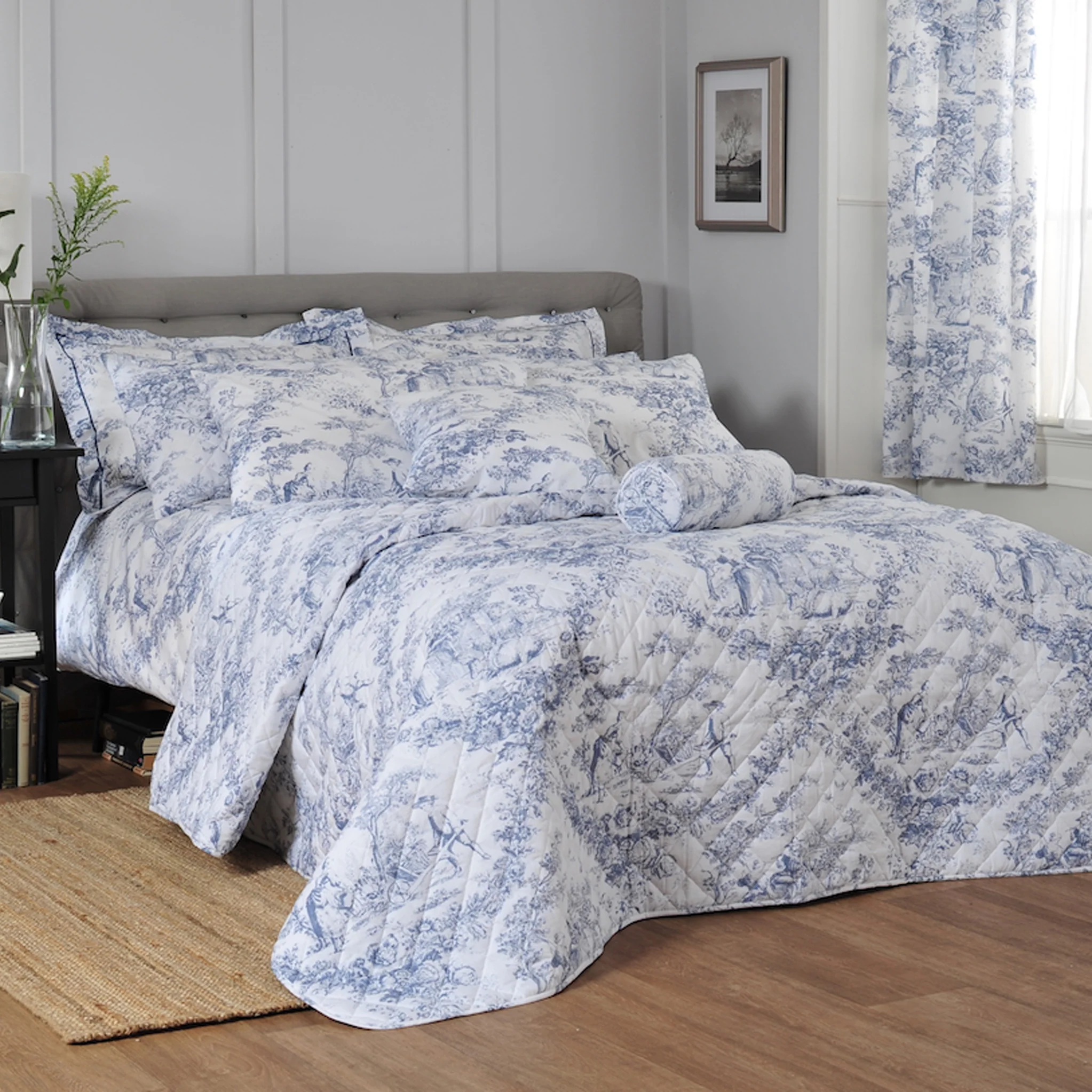 Toile De Jouy Housewife Pillowcase Pair - Image 3
