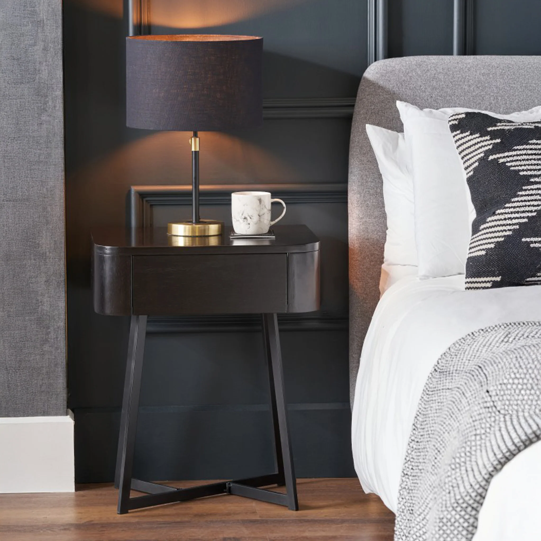 Ukiah Black Ash 1 Drawer Bedside Table - Image 5