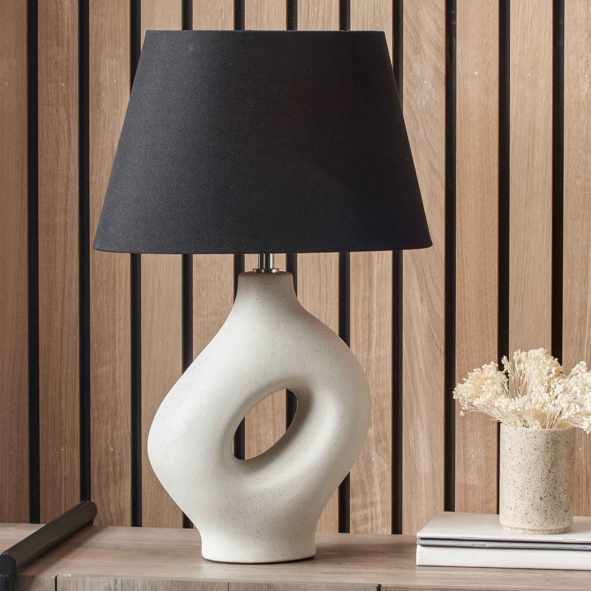 Ulla Monochrome Organic Ceramic Table Lamp - Image 2