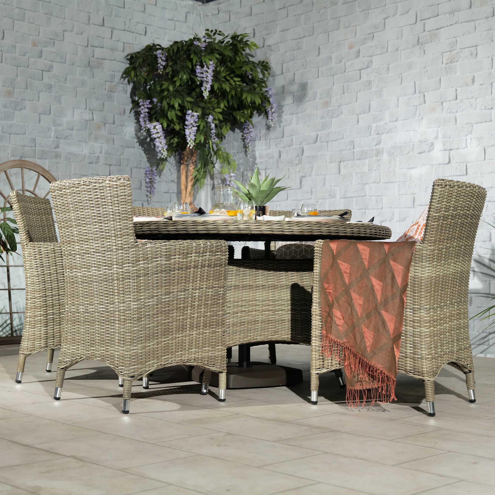 Wentworth 6 Seater Rattan 140cm Round Dining Set - Image 13