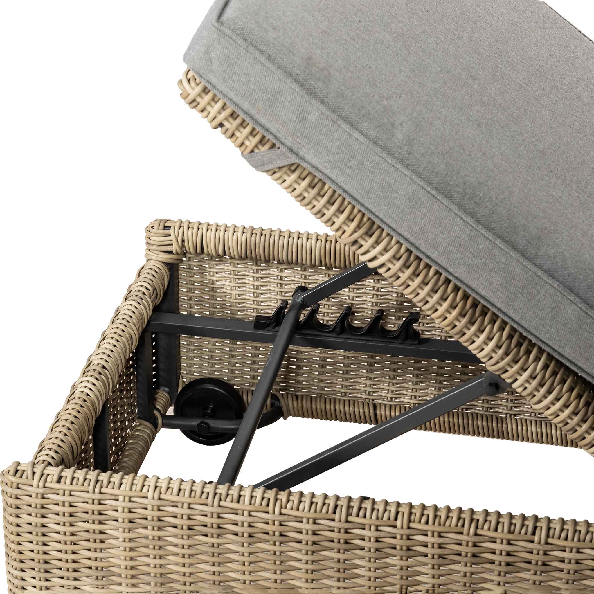 Wentworth Multi Position Sunlounger - Image 9