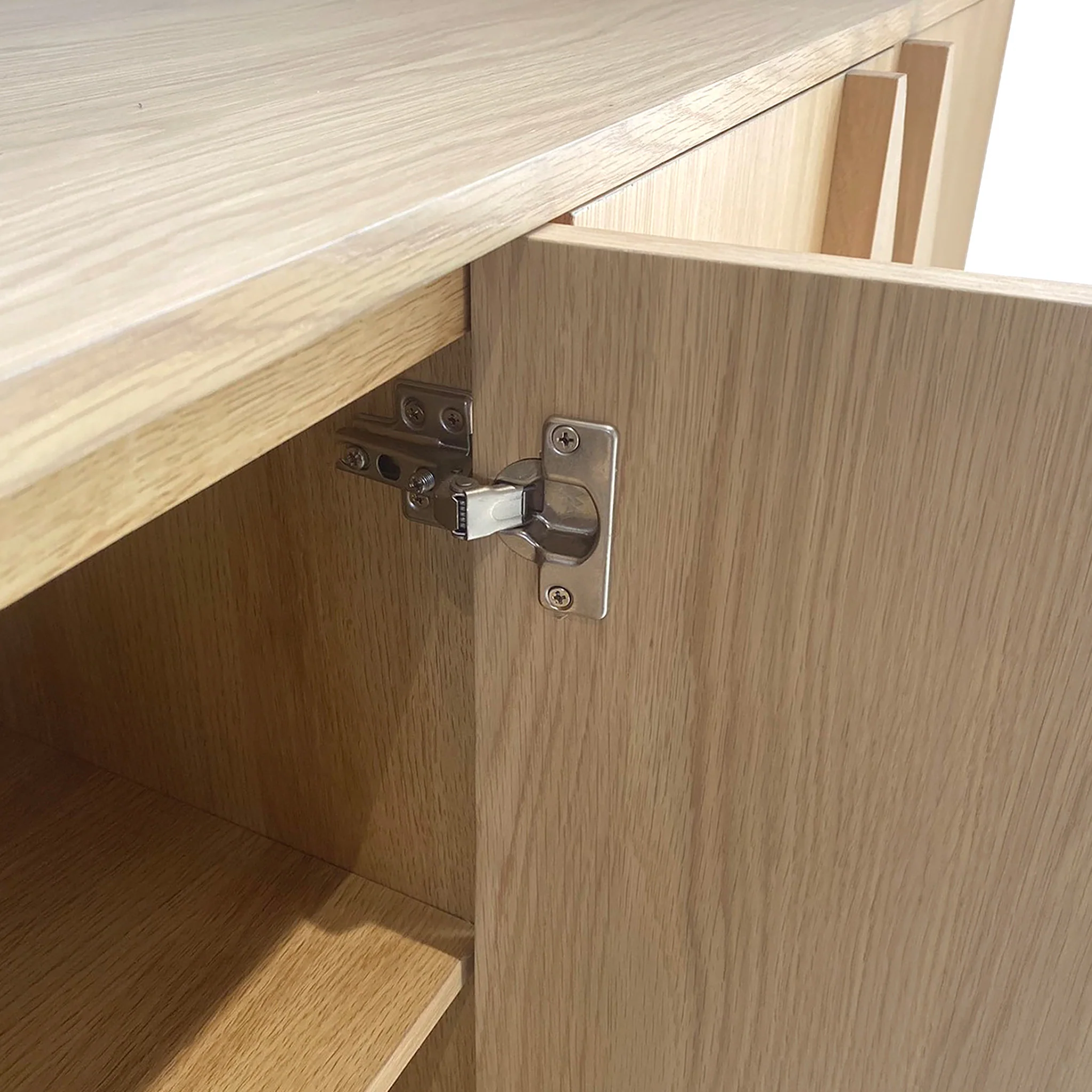 Whitstone Oak 4 Door Large Sideboard - Image 9