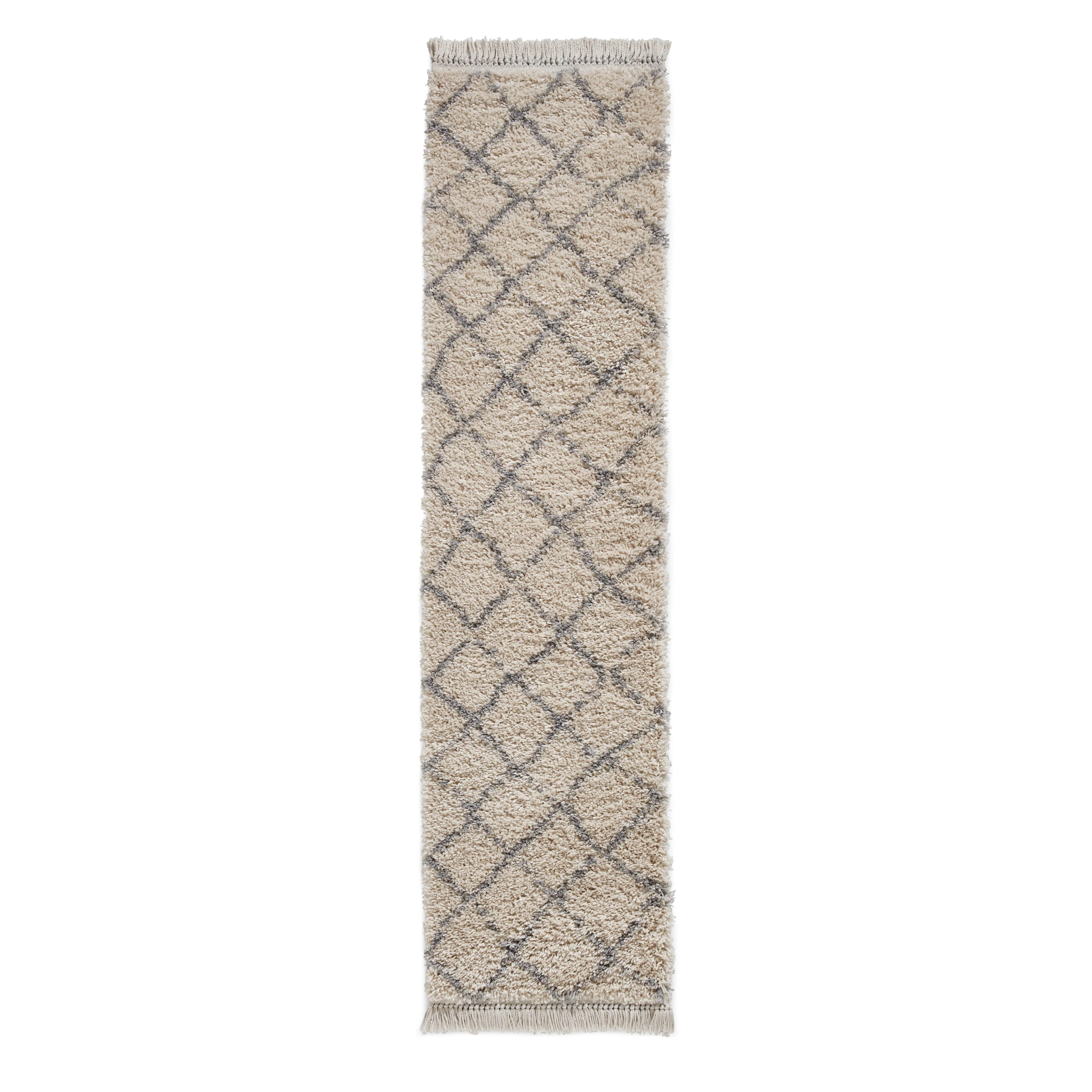 Willow Shaggy Tasselled Diamond Rug - Image 11