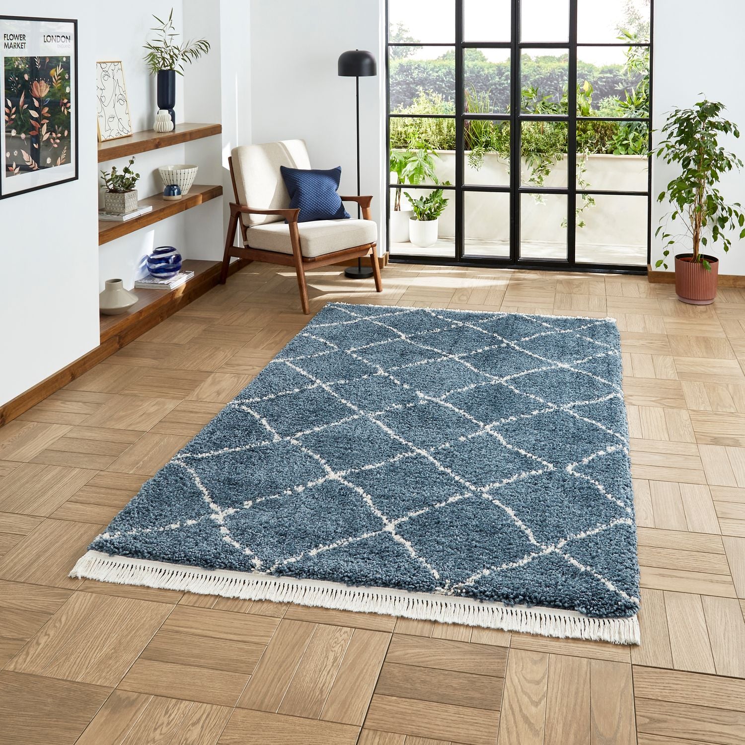 Willow Shaggy Tasselled Diamond Rug - Image 4