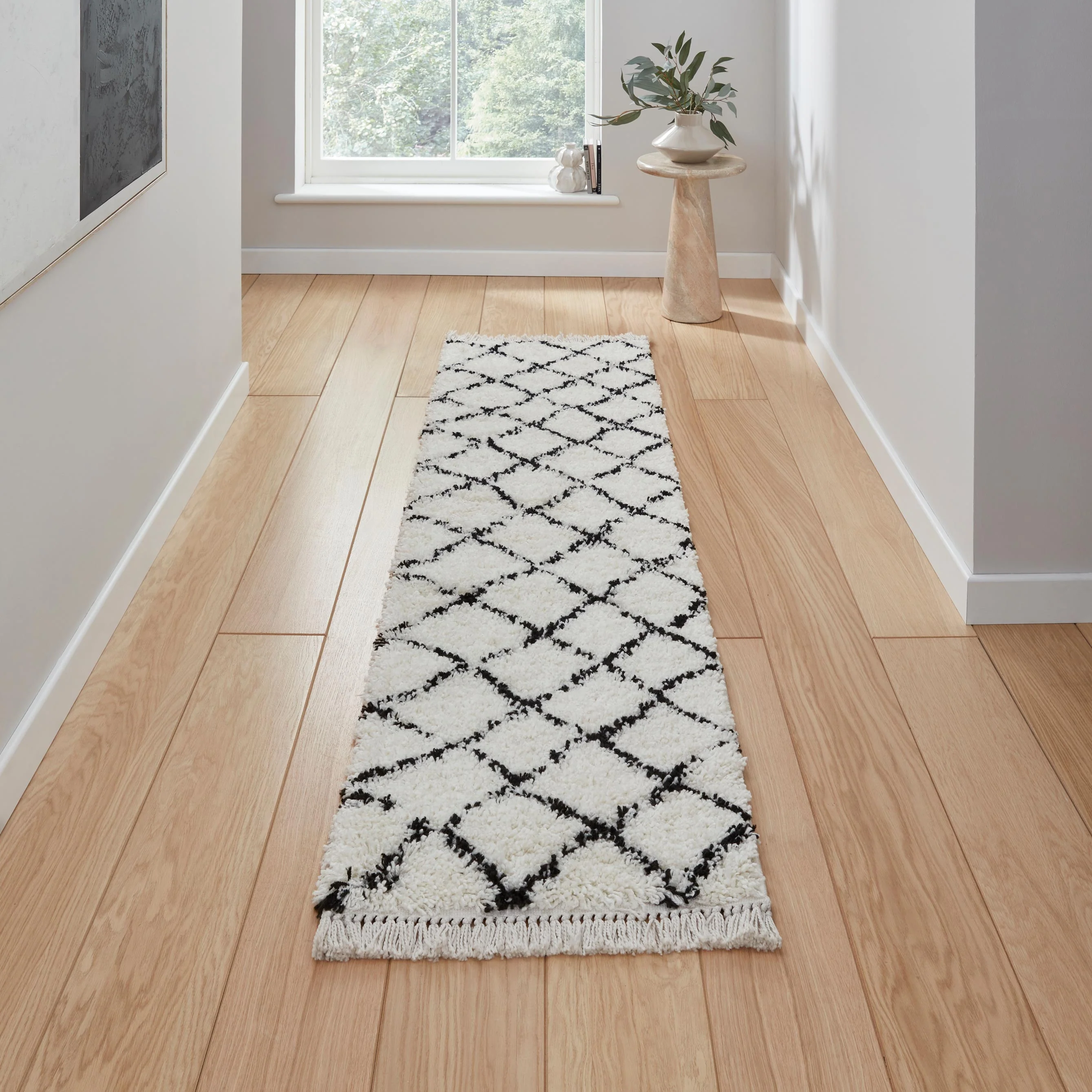 Willow Shaggy Tasselled Diamond Rug - Image 66