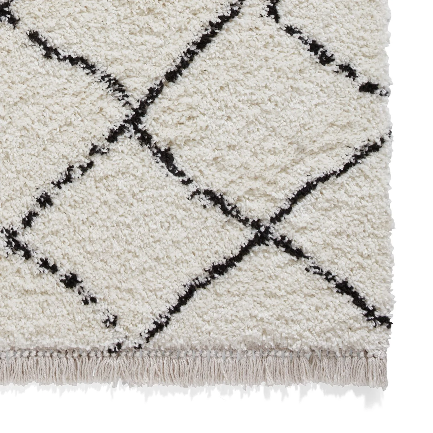 Willow Shaggy Tasselled Diamond Rug - Image 84