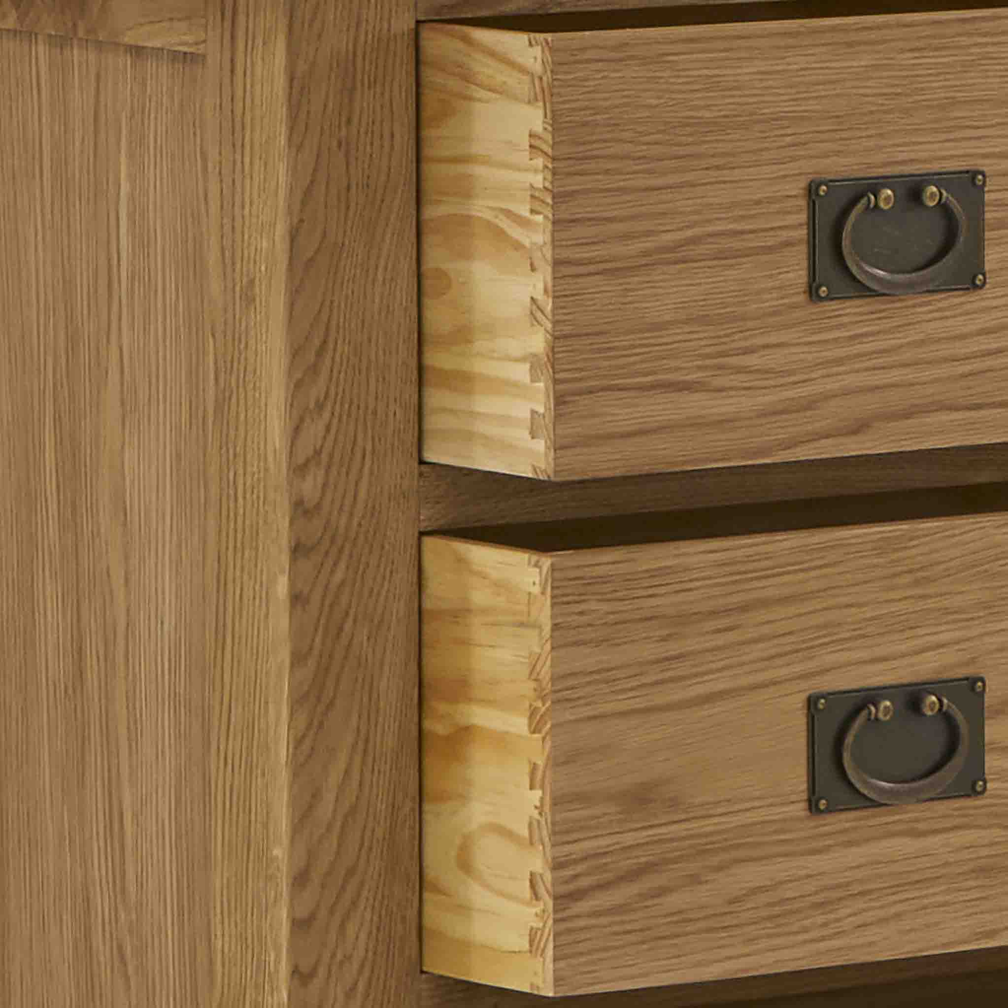 Zelah Oak 2 Over 2 Drawer Chest - Image 12