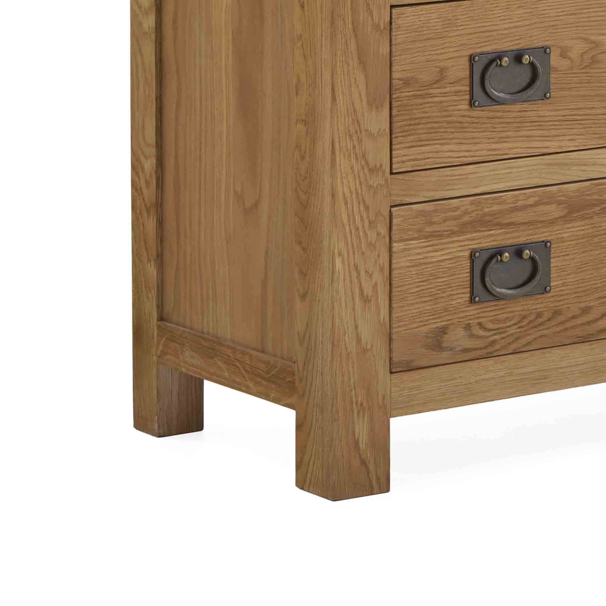 Zelah Oak 4 Drawer Chest - Image 15