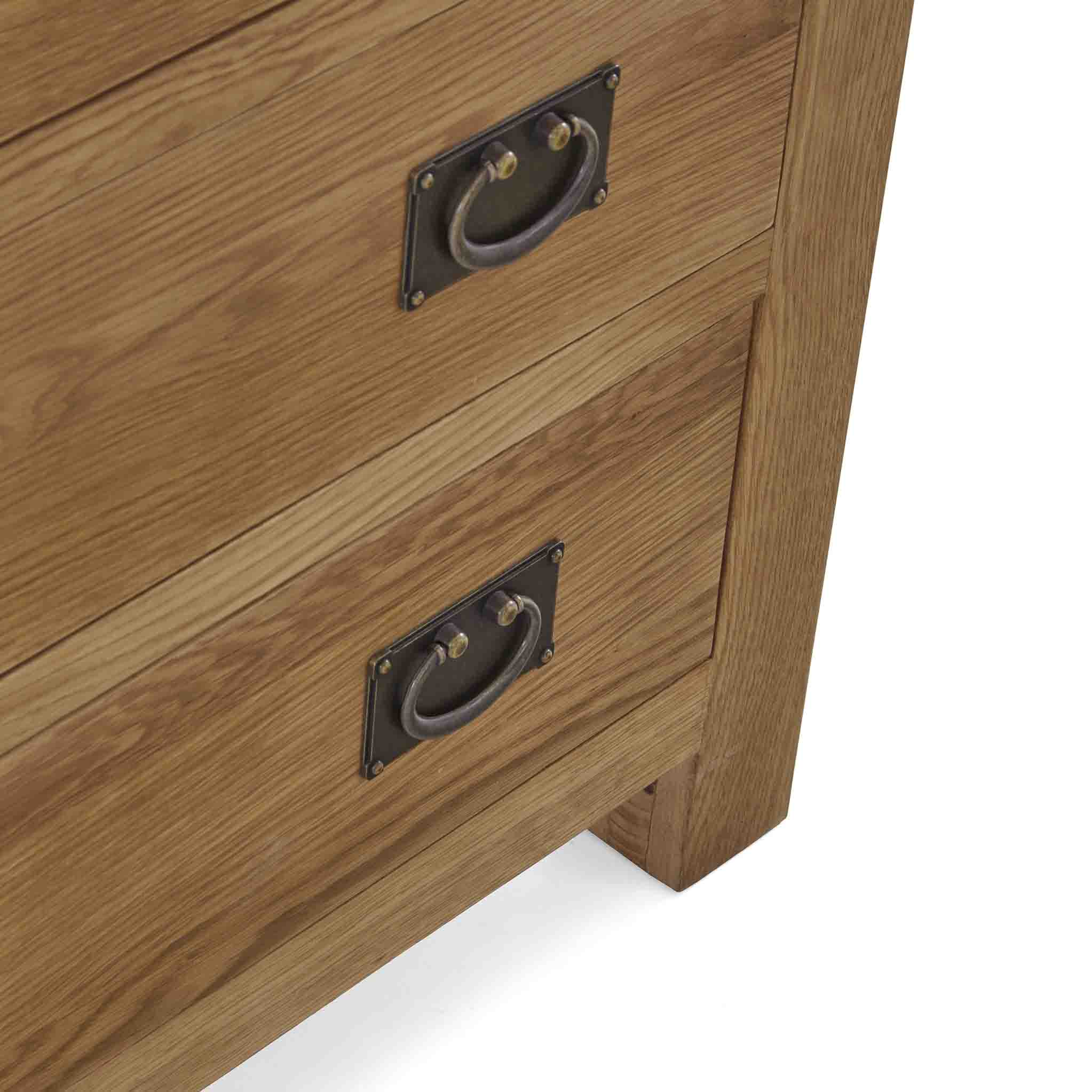 Zelah Oak 5 Drawer Chest - Image 13
