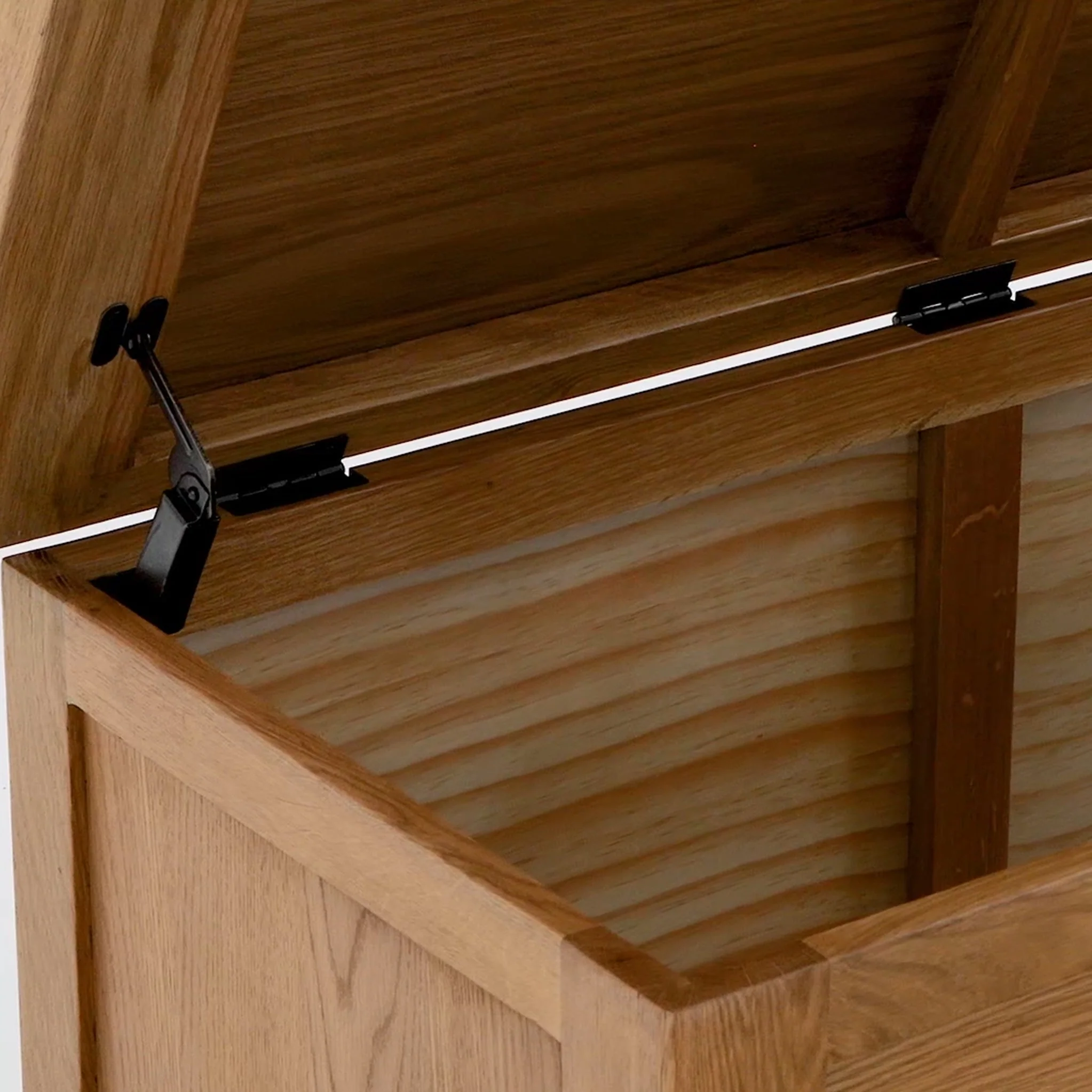 Zelah Oak Blanket Box - Image 4