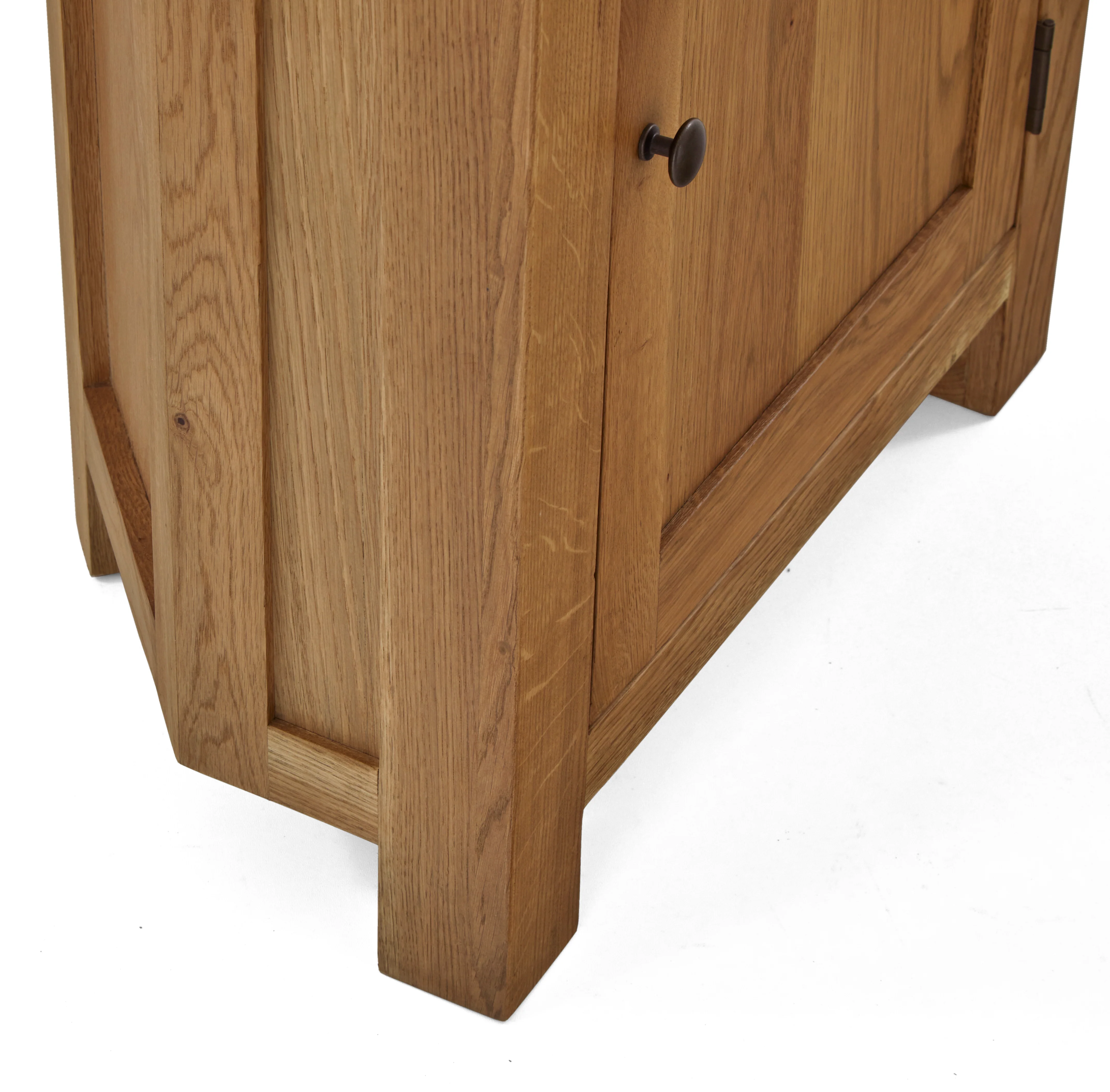 Zelah Oak Corner Display Cabinet - Image 7