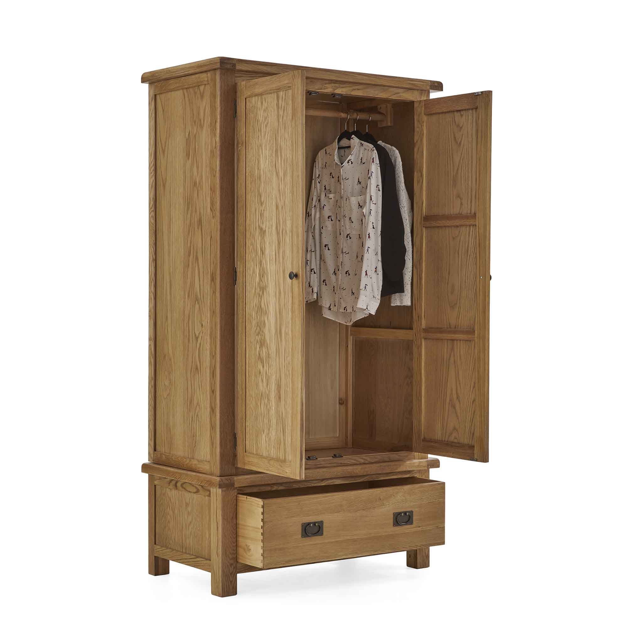 Zelah Oak Double Wardrobe with Drawer - Image 8