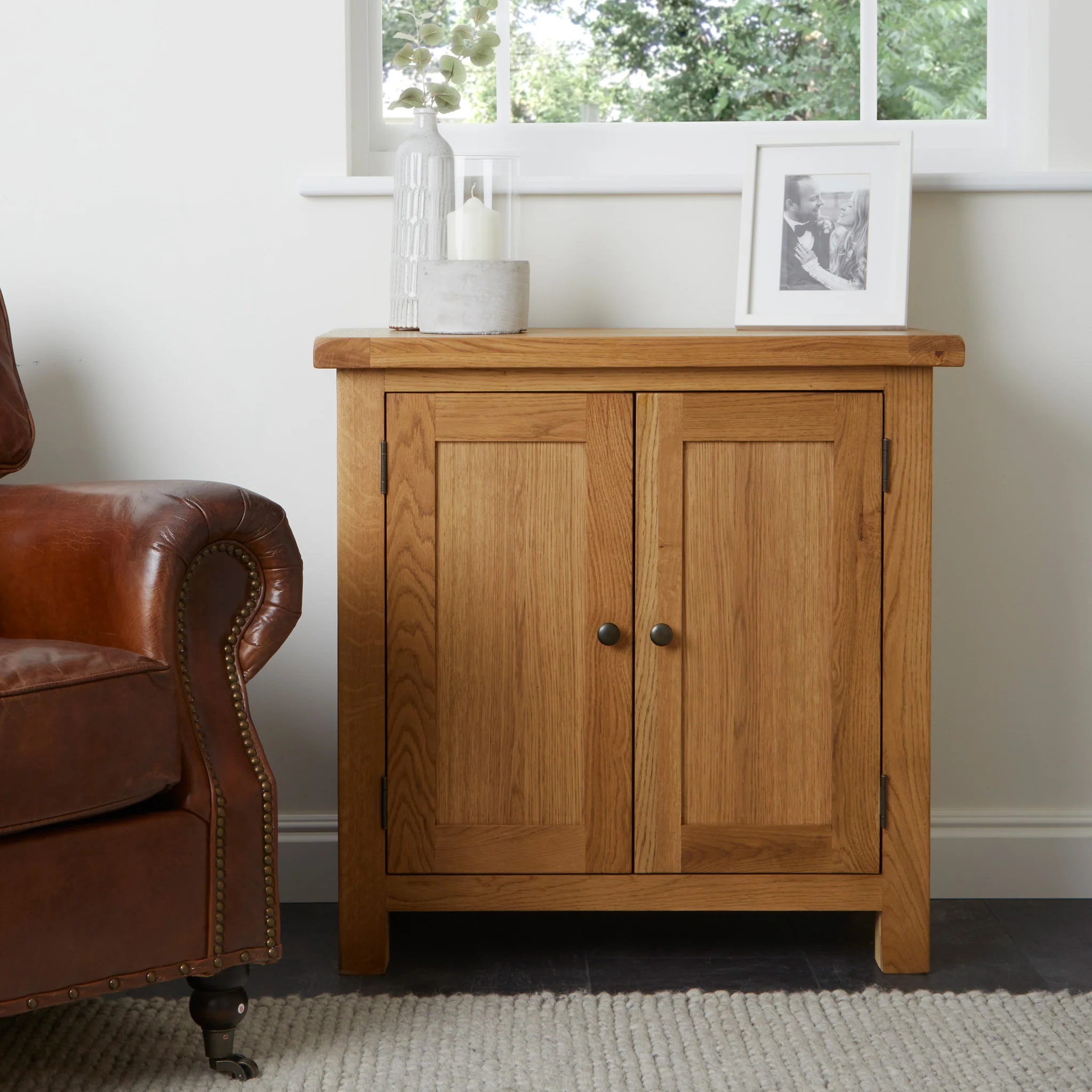 Zelah Oak Mini Cupboard - Image 6