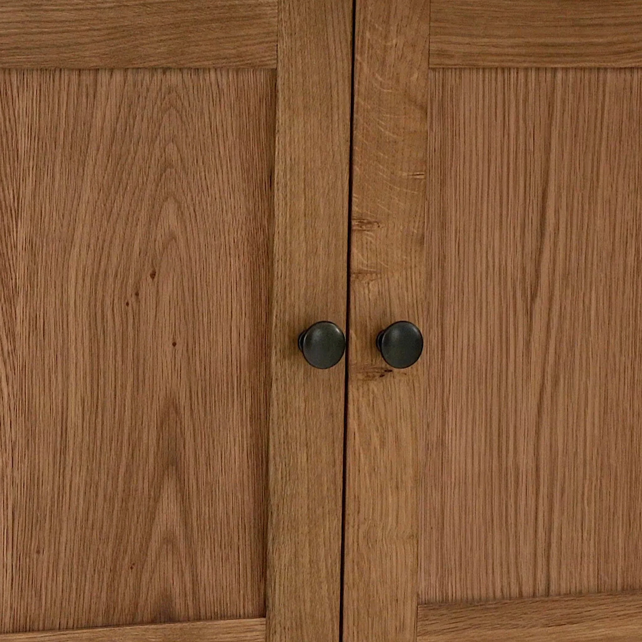 Zelah Oak Sideboard with Baskets - Image 4