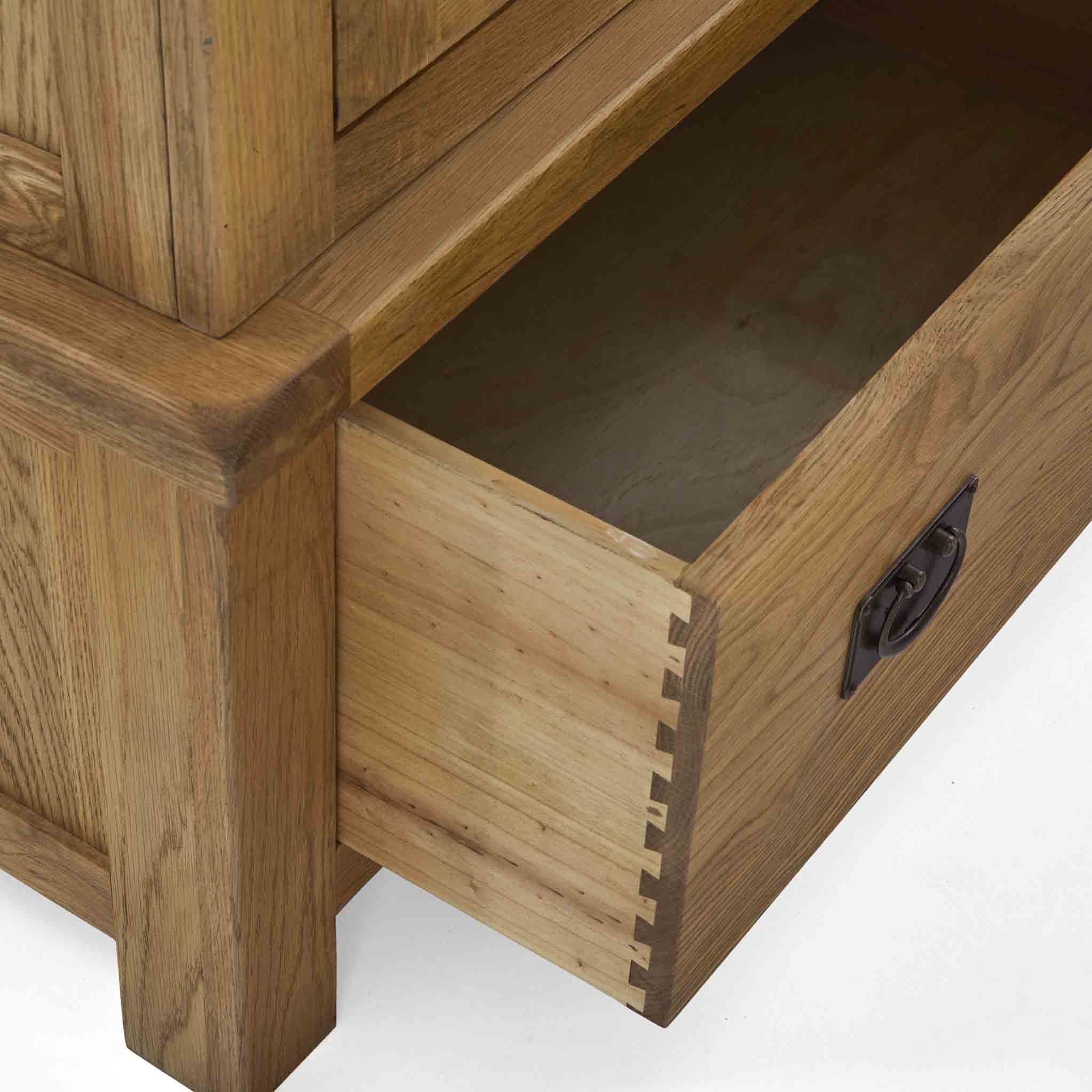 Zelah Oak Triple Wardrobe with Drawers - Image 15