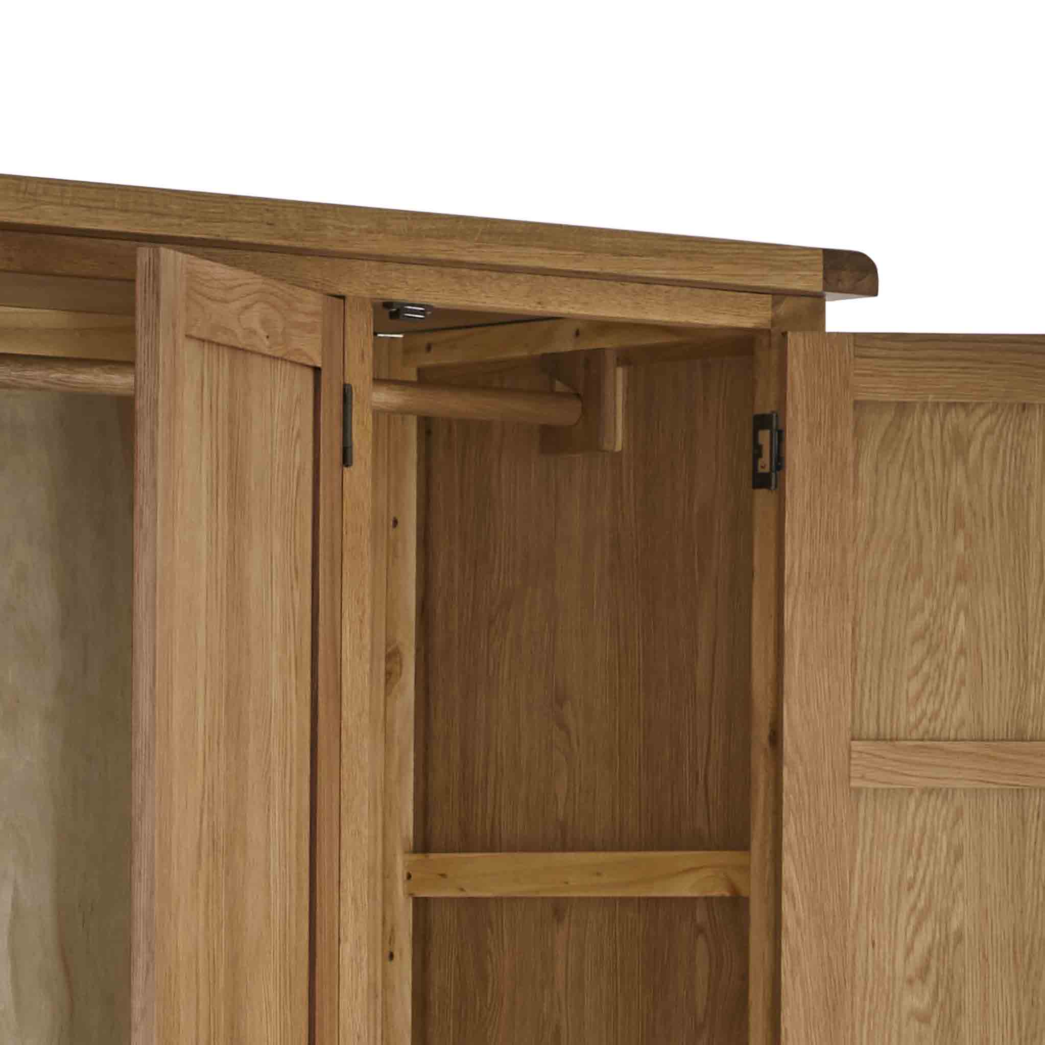 Zelah Oak Triple Wardrobe with Drawers - Image 9